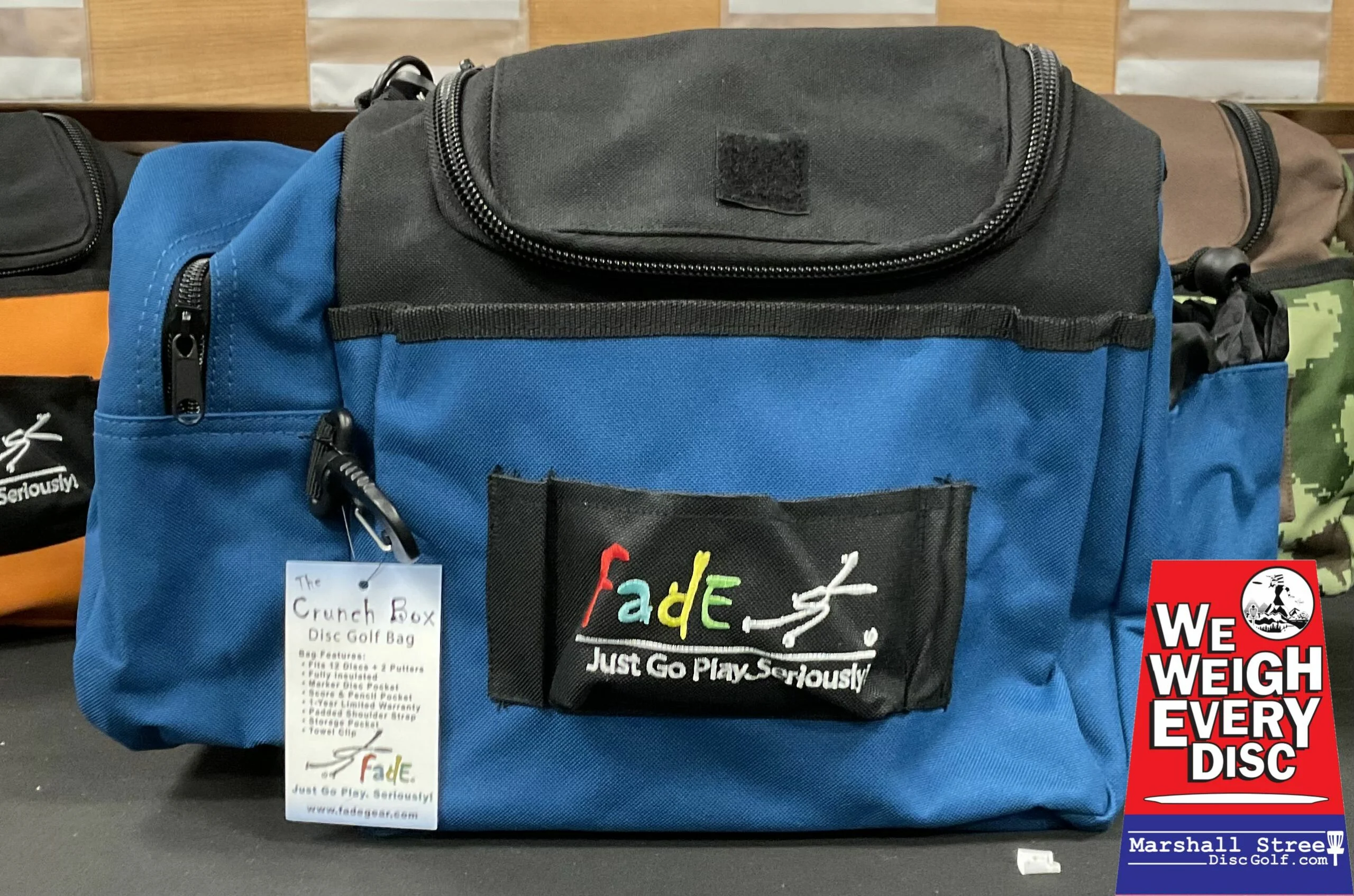 Fade Crunch Box Disc Golf Bag - Image 3