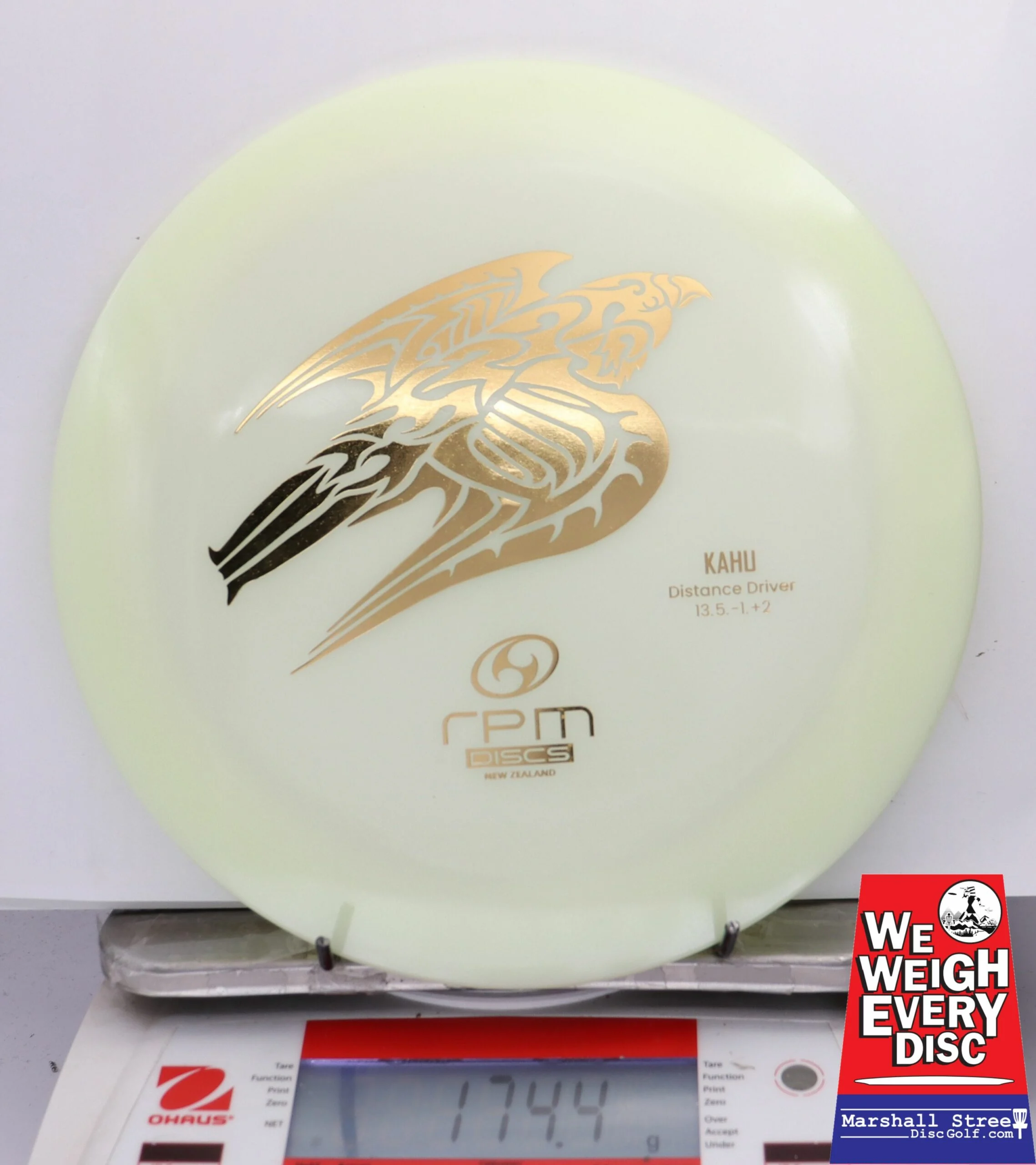 272211 Glow Kahu - #02 Glow, 174