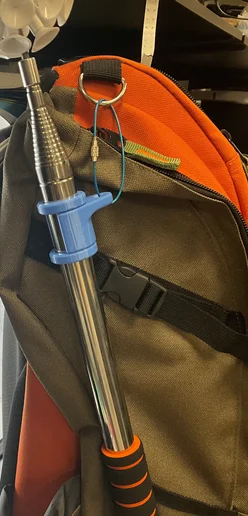 318165 Retriever Pole Clip - Blue