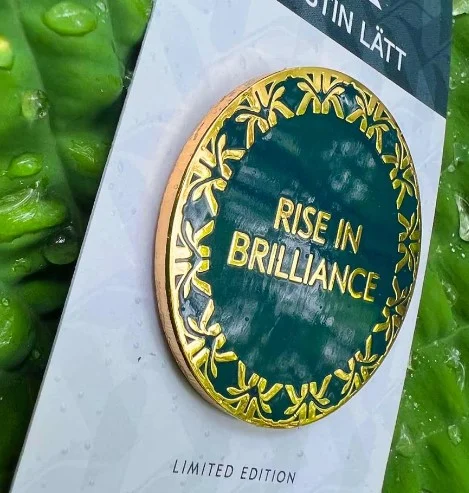 Kristin Lätt - Rise In Brilliance Disc Golf Pin - Image 2