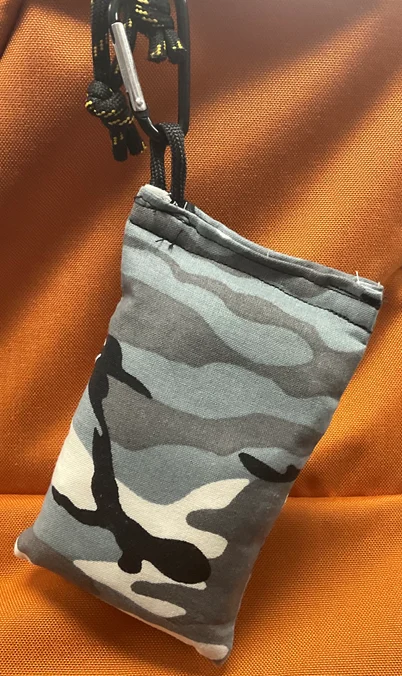 Chalky Bags with Carabiner - Image 5