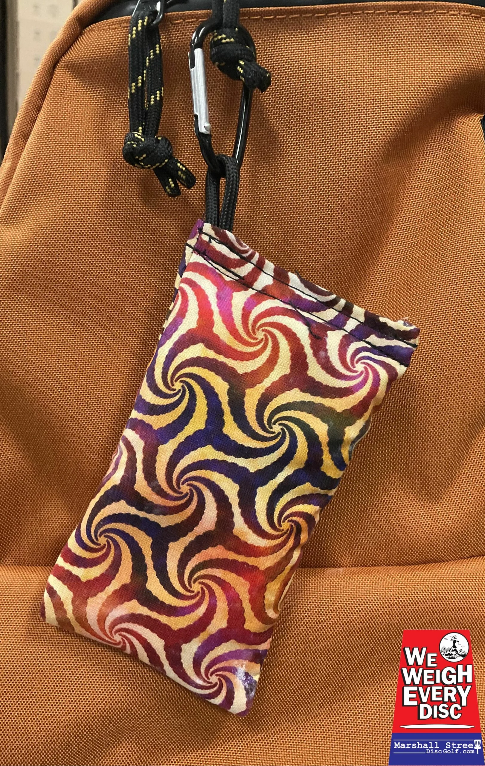 366099 Chalky Bags with Carabiner - Red Swirls, Chalky Bags