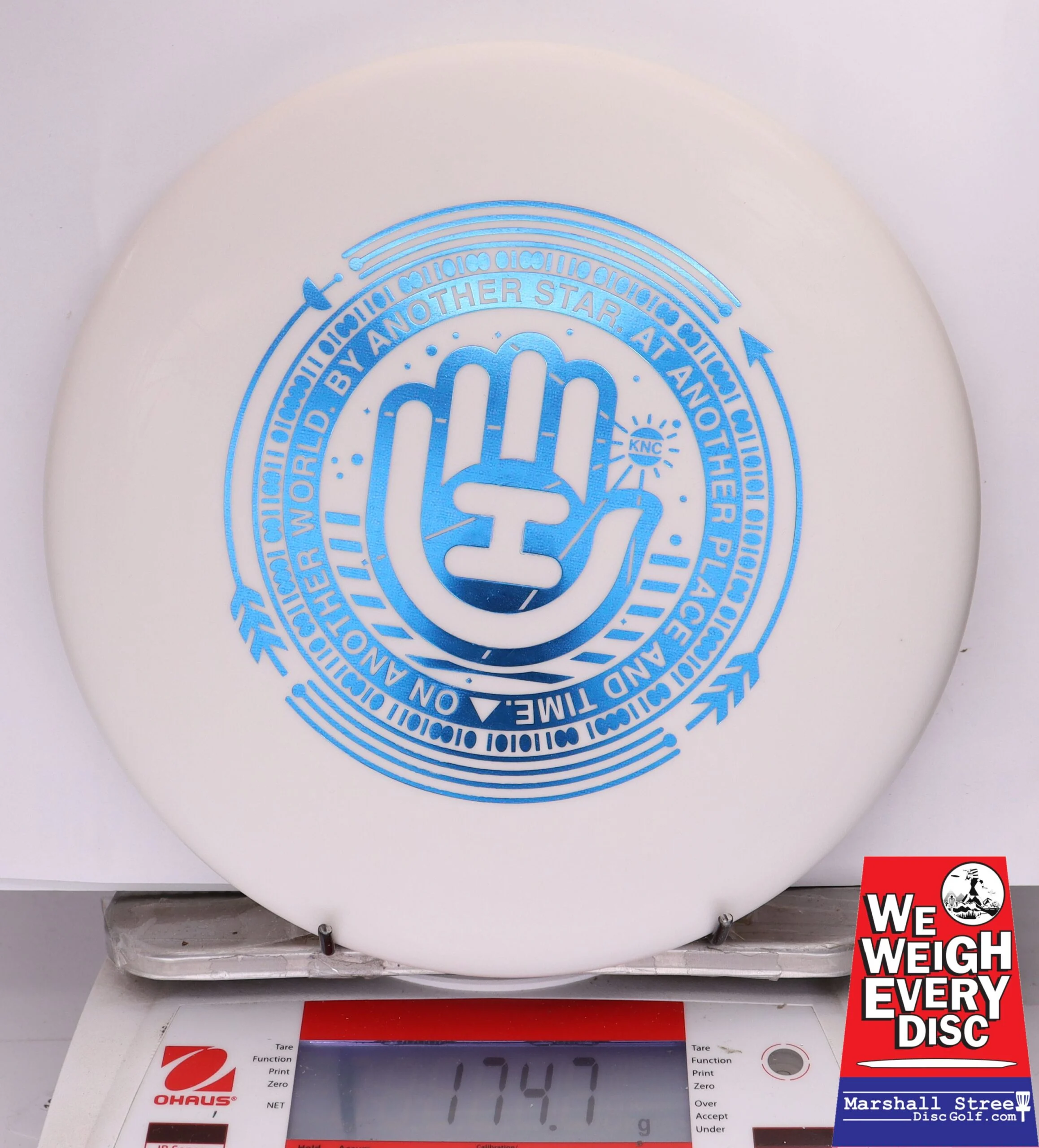 368806 Classic Blend Warden, HSCo Place and Time - #02 White, 175