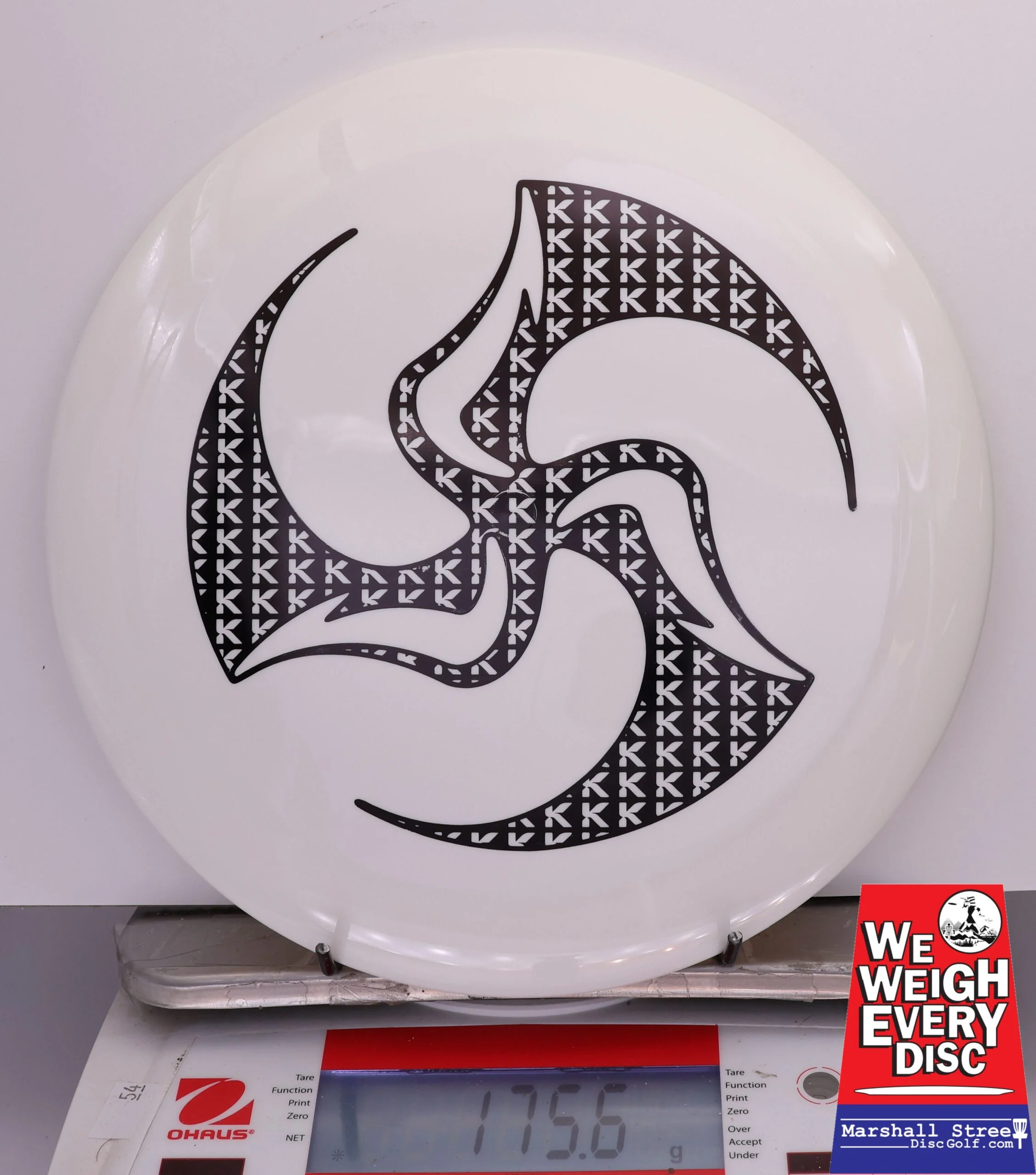 404367 Royal Grand Grace, Kristin Lätt 2025 Signature Series - Huk Lab - #575 White, 176
