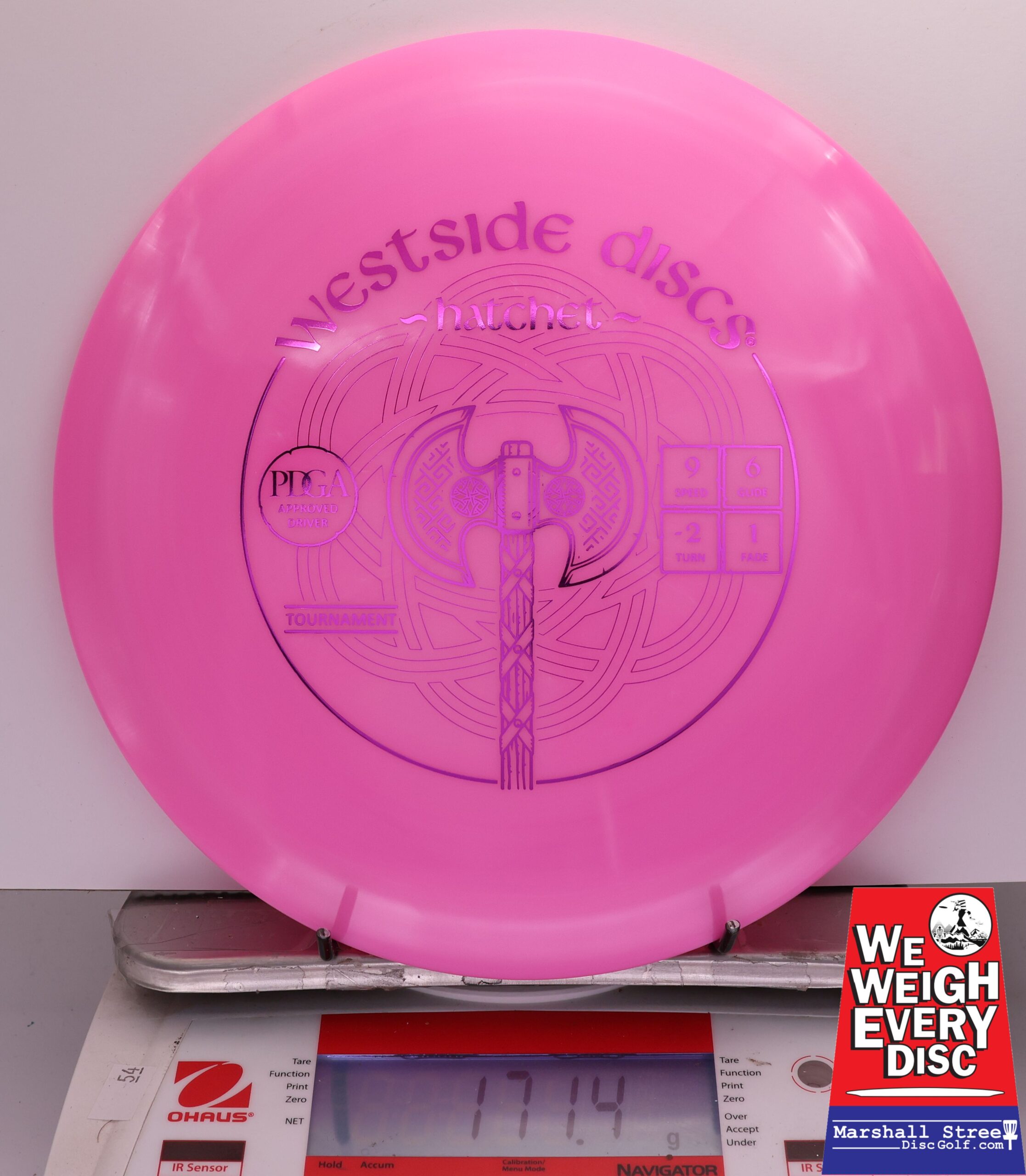 408185 Tournament Hatchet - #611 Pink, 171