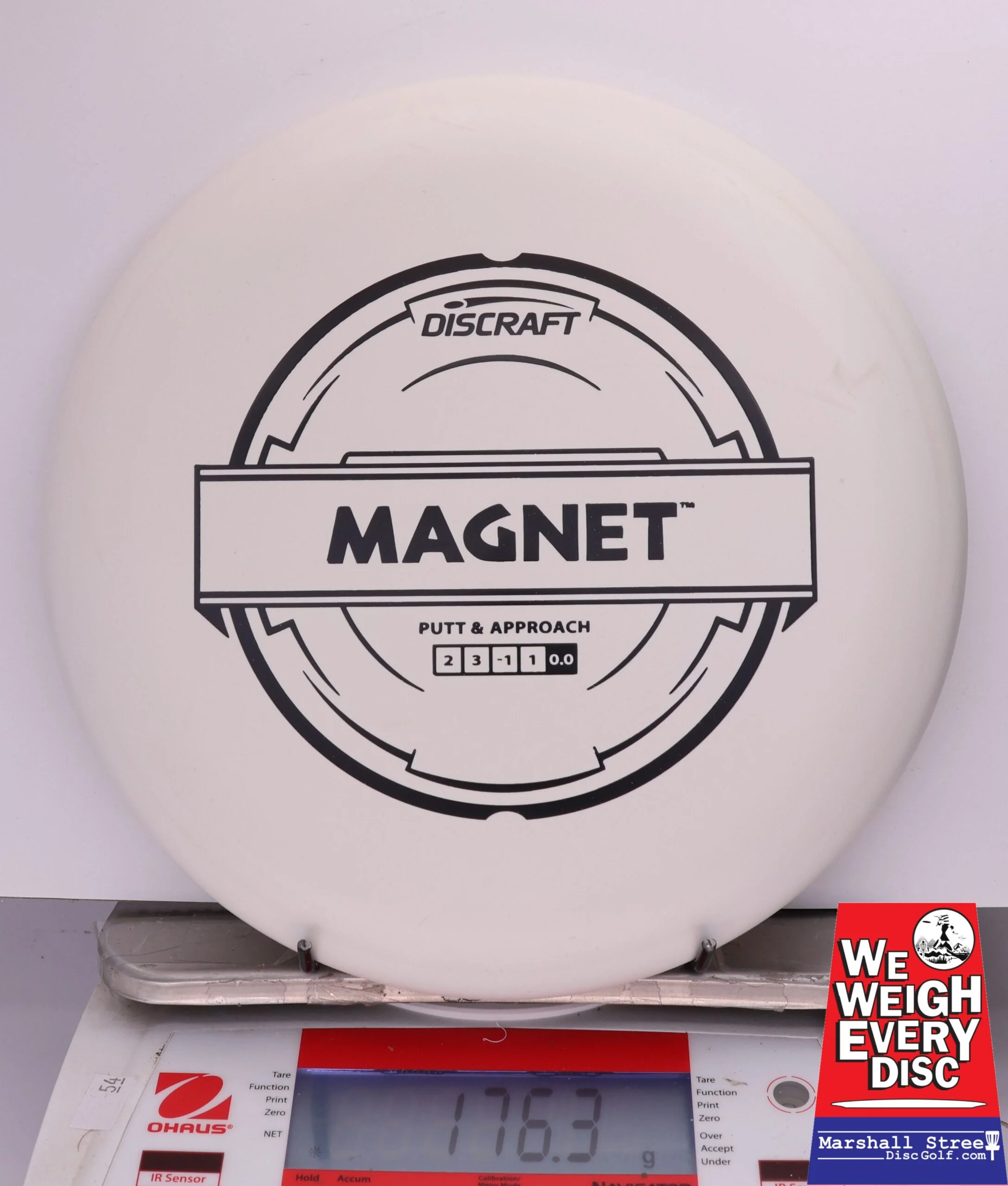 431192 Putter Line Hard Magnet - #570 White, 176