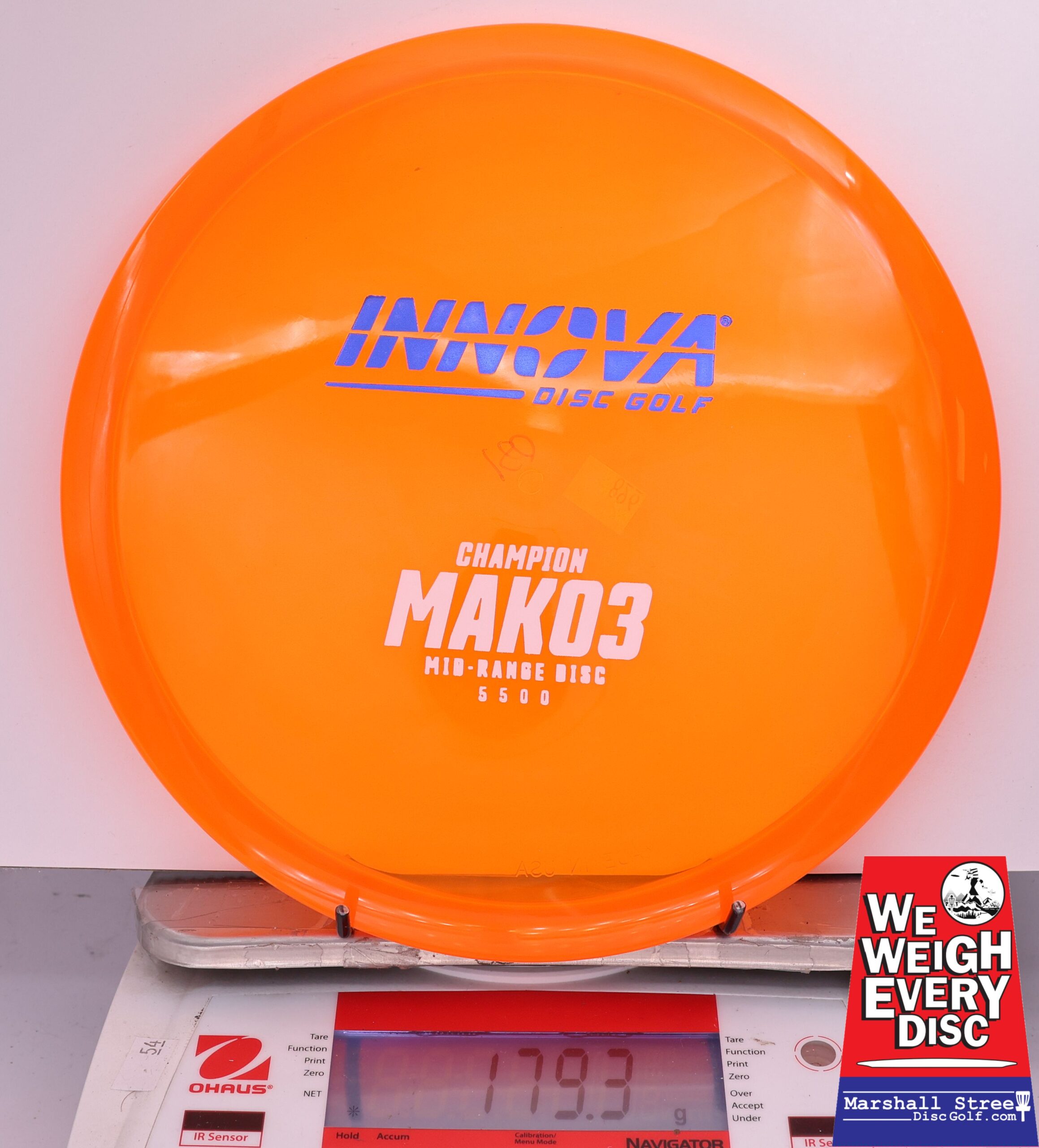438641 Champion Mako3 - #896 Orange, 179