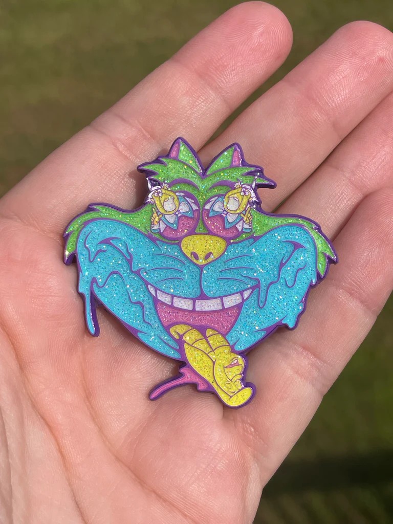 442222 Defaced Cheshire Cat, Pins by Festi Daze - BlueGreen, G10