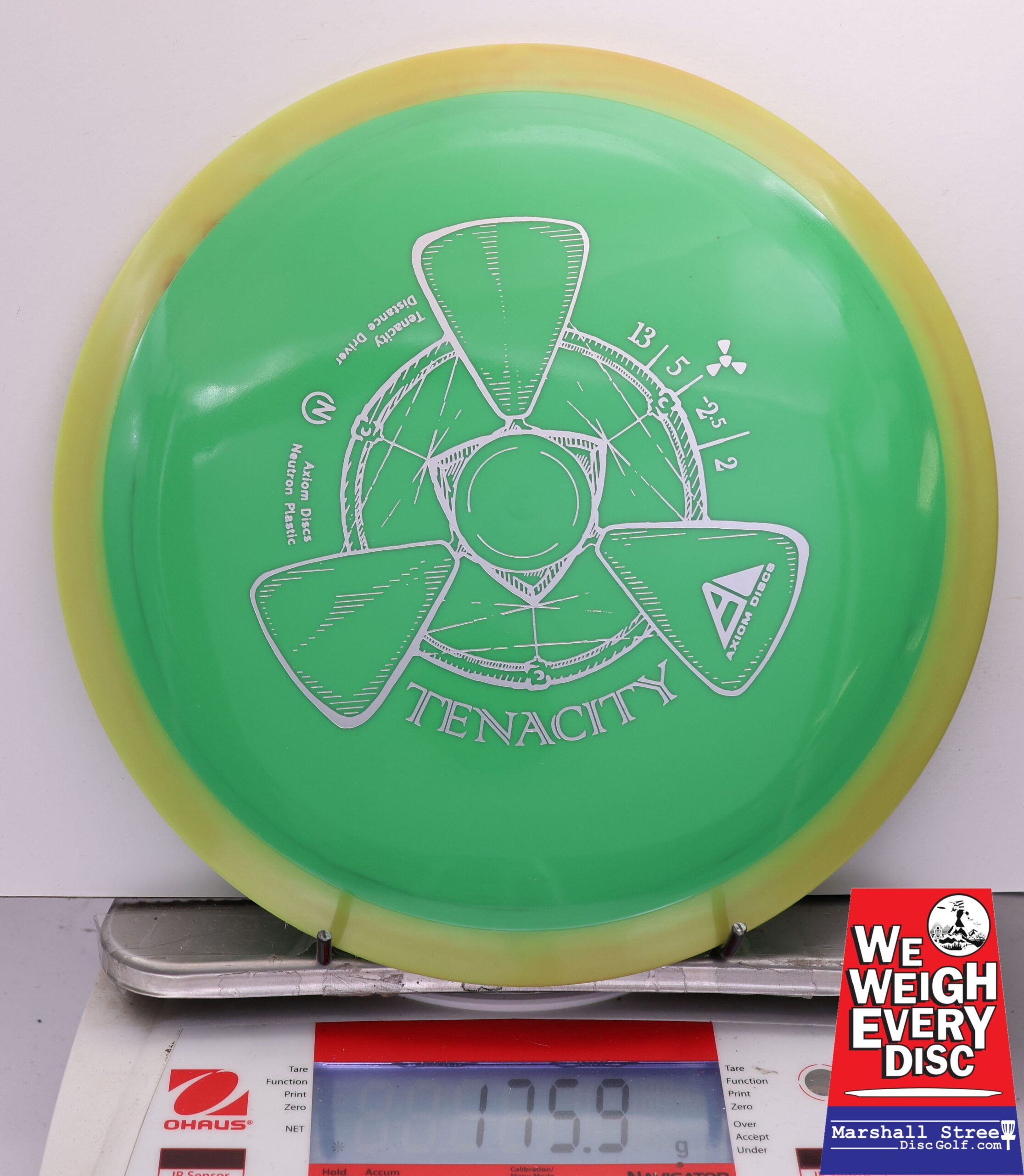 448638 Neutron Tenacity - #811 Yellow-Green, 176