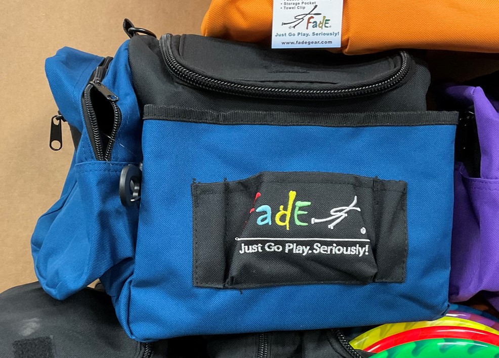 483729 Fade Crunch Box Disc Golf Bag - Blue