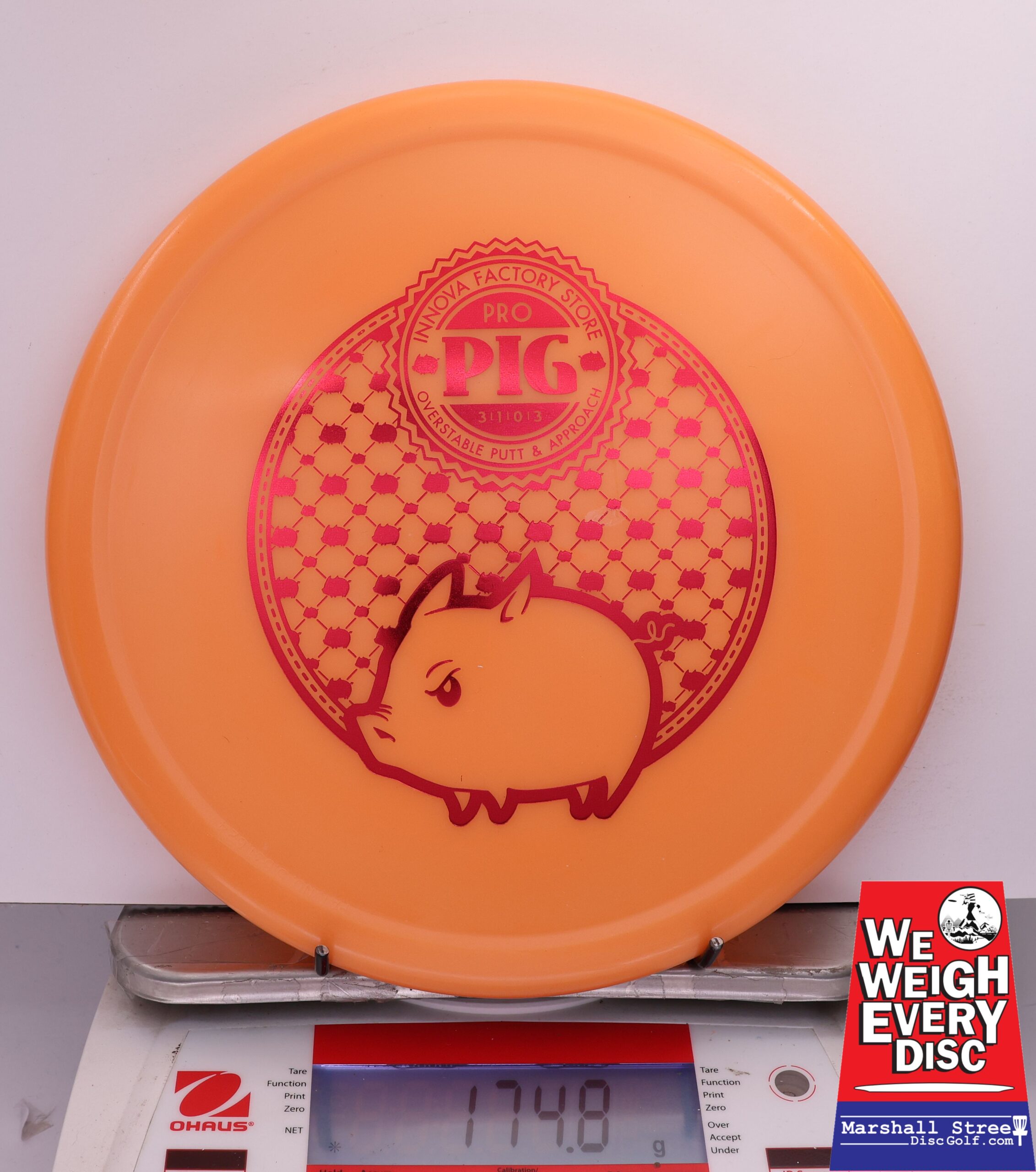 488892 Classic Glow Pro Pig, Stiff - #01 Orange, 175