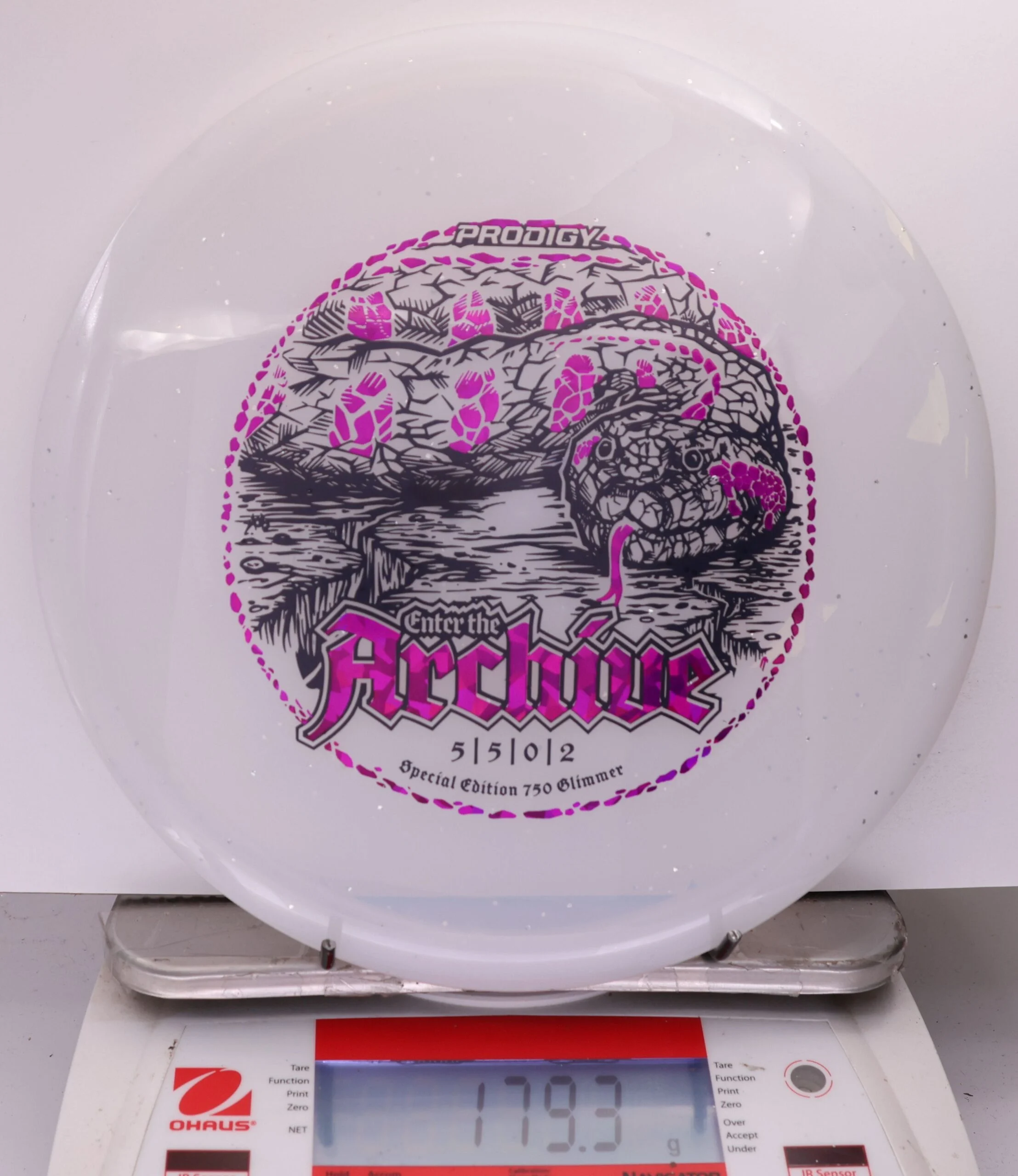 521158 750 Glimmer Archive, Serpentium - #389 White, 179