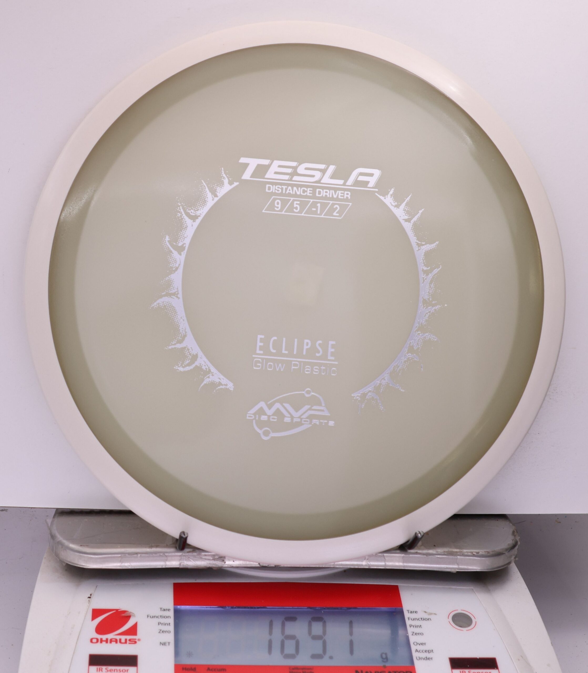 530570 Eclipse Tesla - #916 White, 169