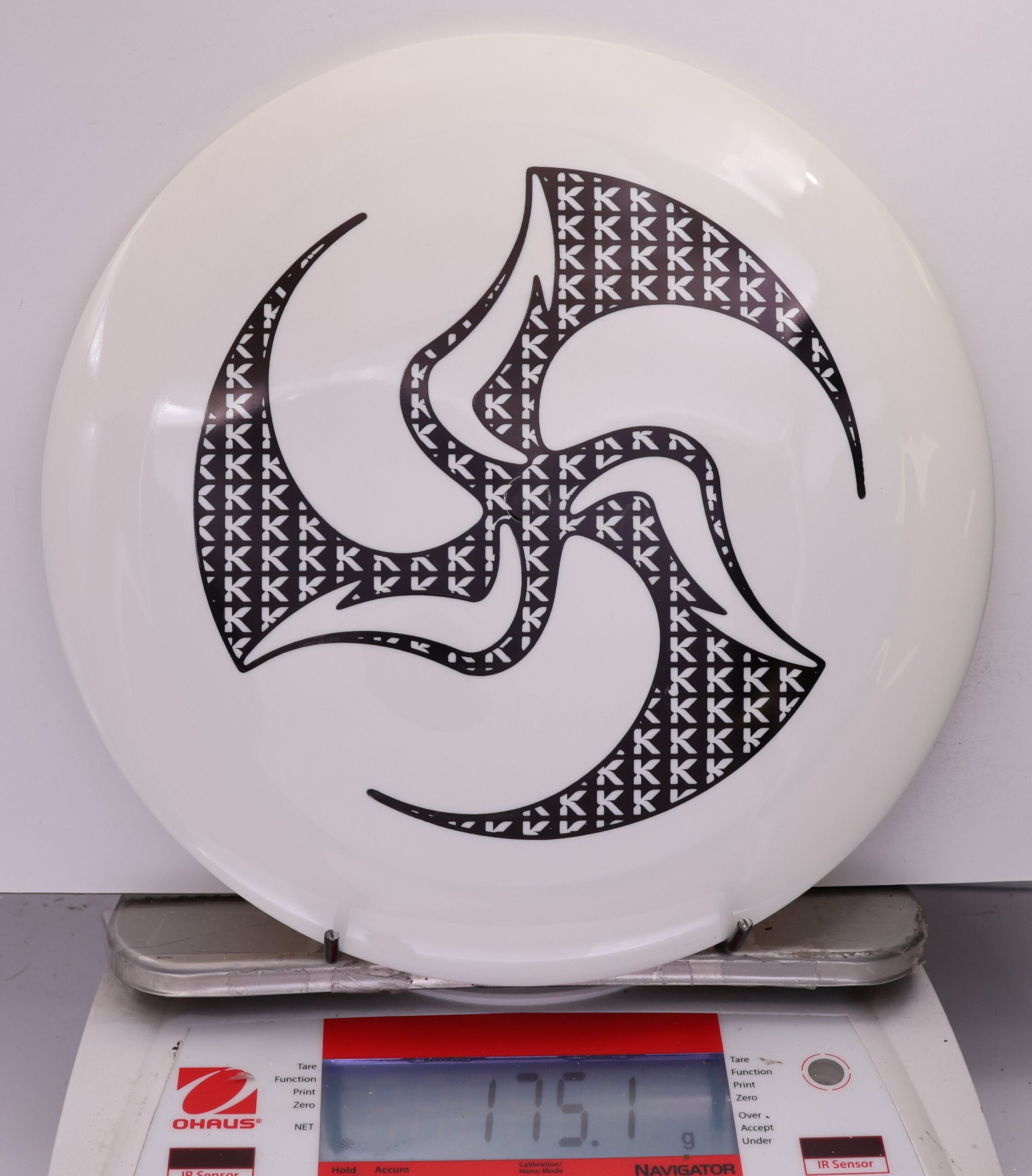 536670 Grand Grace, Kristin Lätt 2025 Signature Series - Huk Lab - #29 White, 175