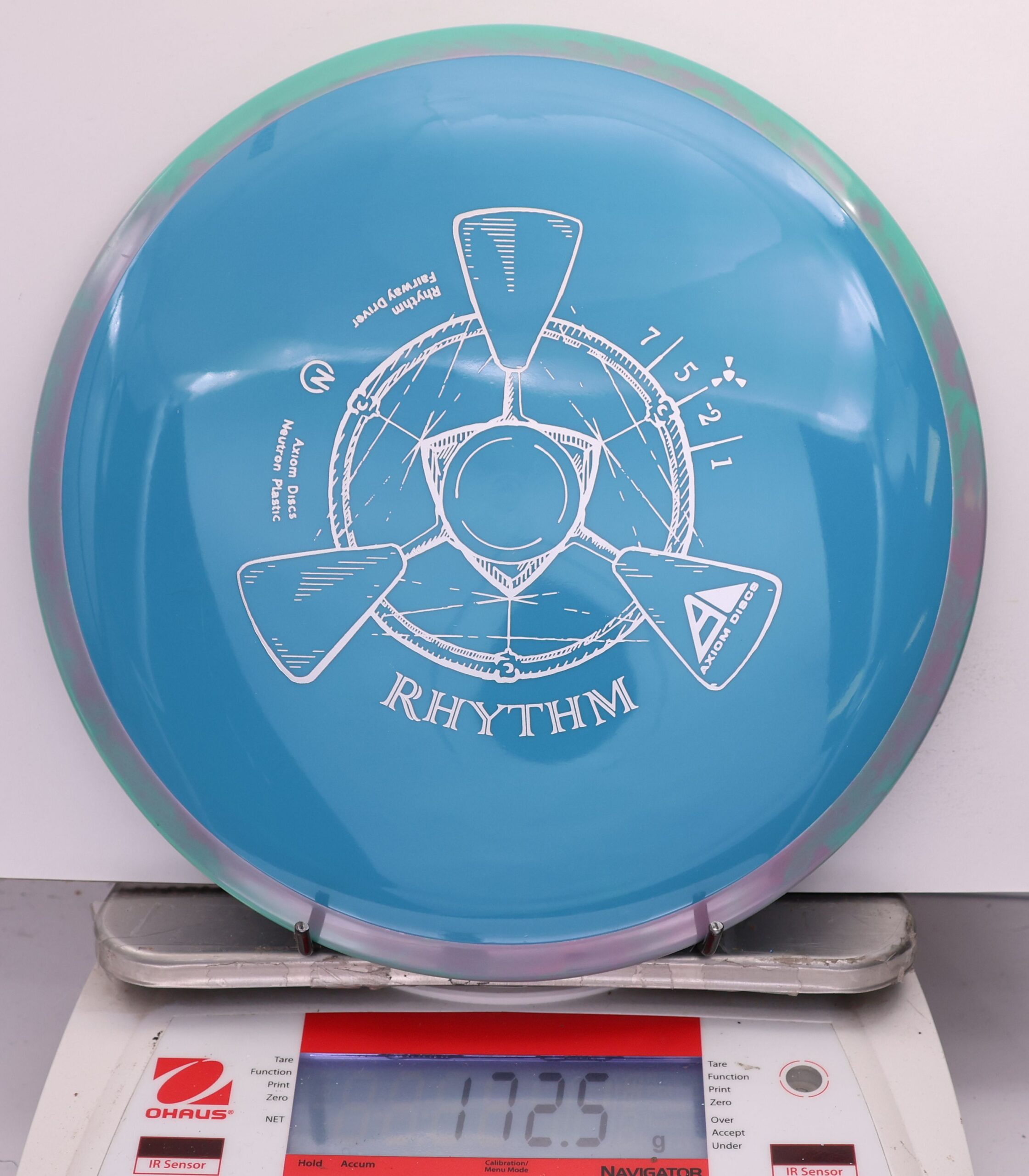 547211 Neutron Rhythm - #963 GreenPurple-Blue, 173