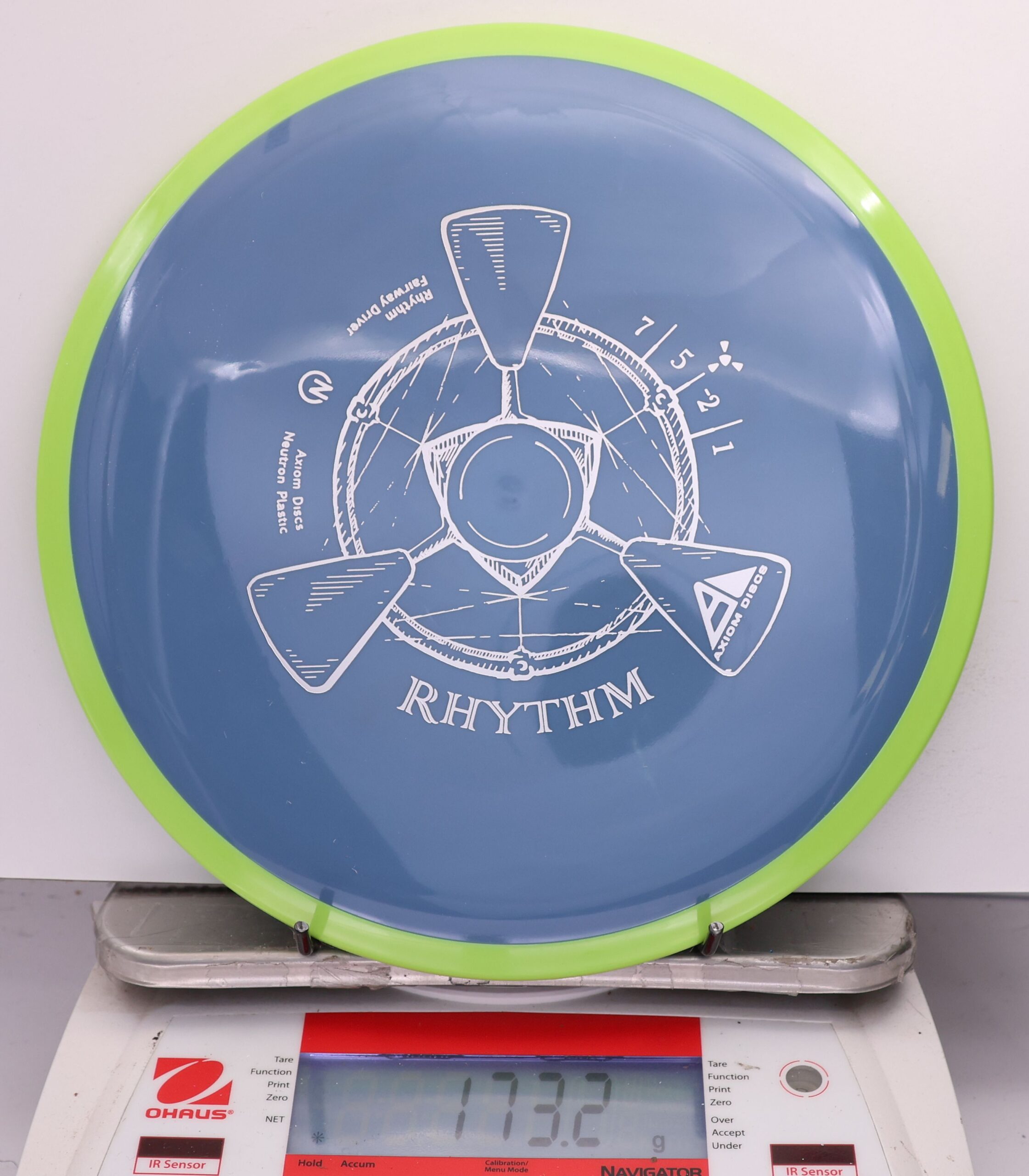 547291 Neutron Rhythm - #975 NYellow-Blurple, 173