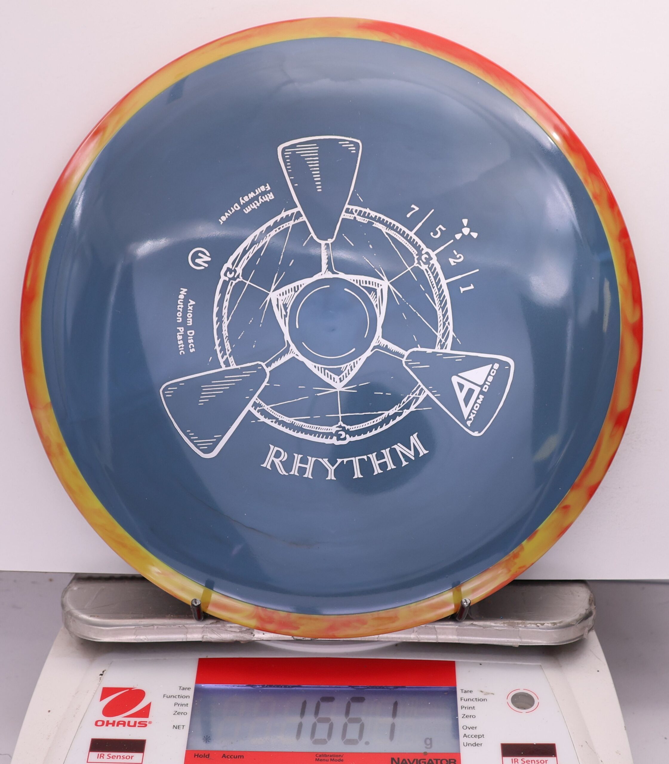 547367 Neutron Rhythm - #983 Orange-Blurple, 166