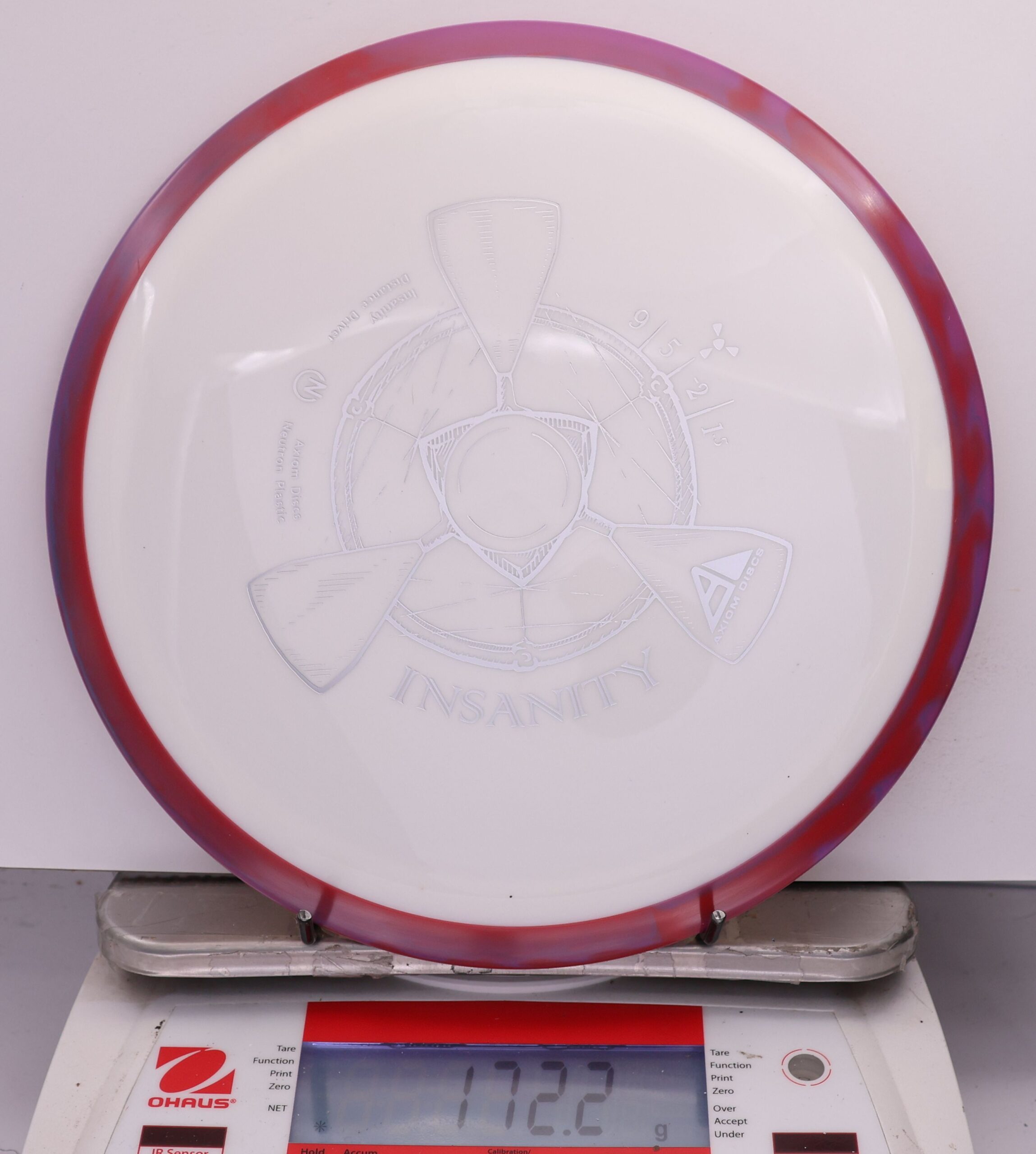 547609 Neutron Insanity - #972 Maroon-White, 172