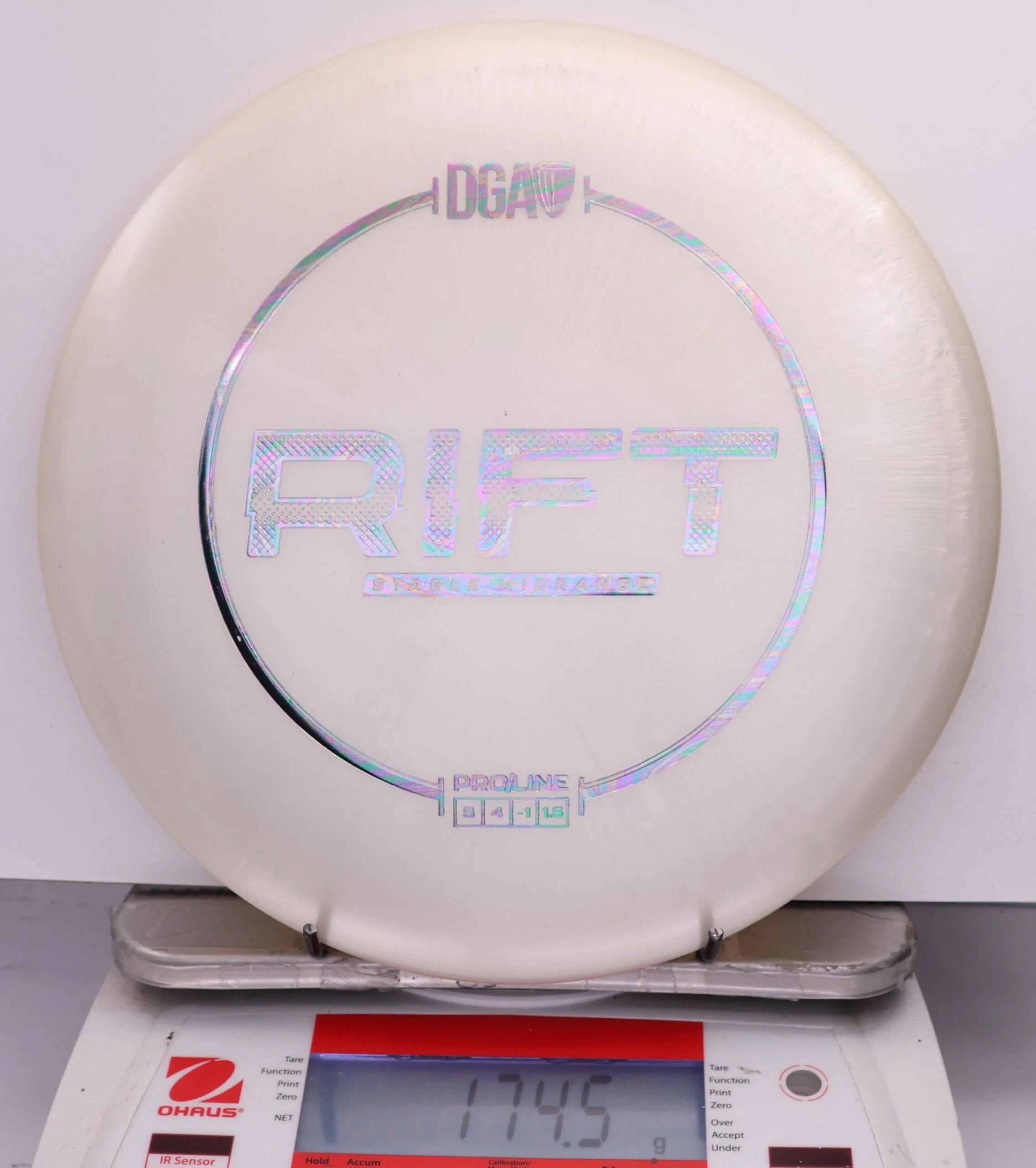 554675 Pro Line Rift - #821 White, 175