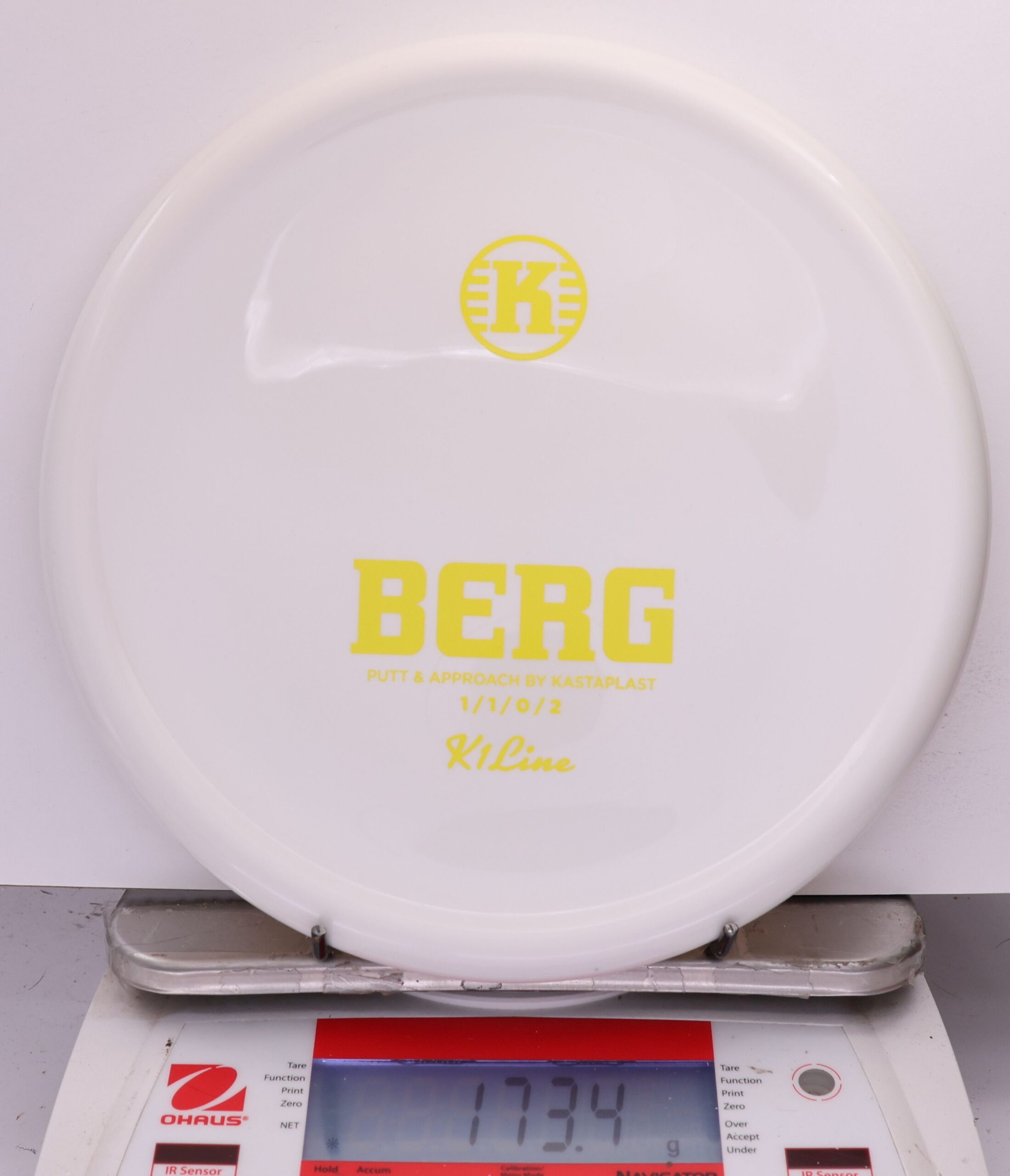 559868 K1 Berg - #829 White, 173