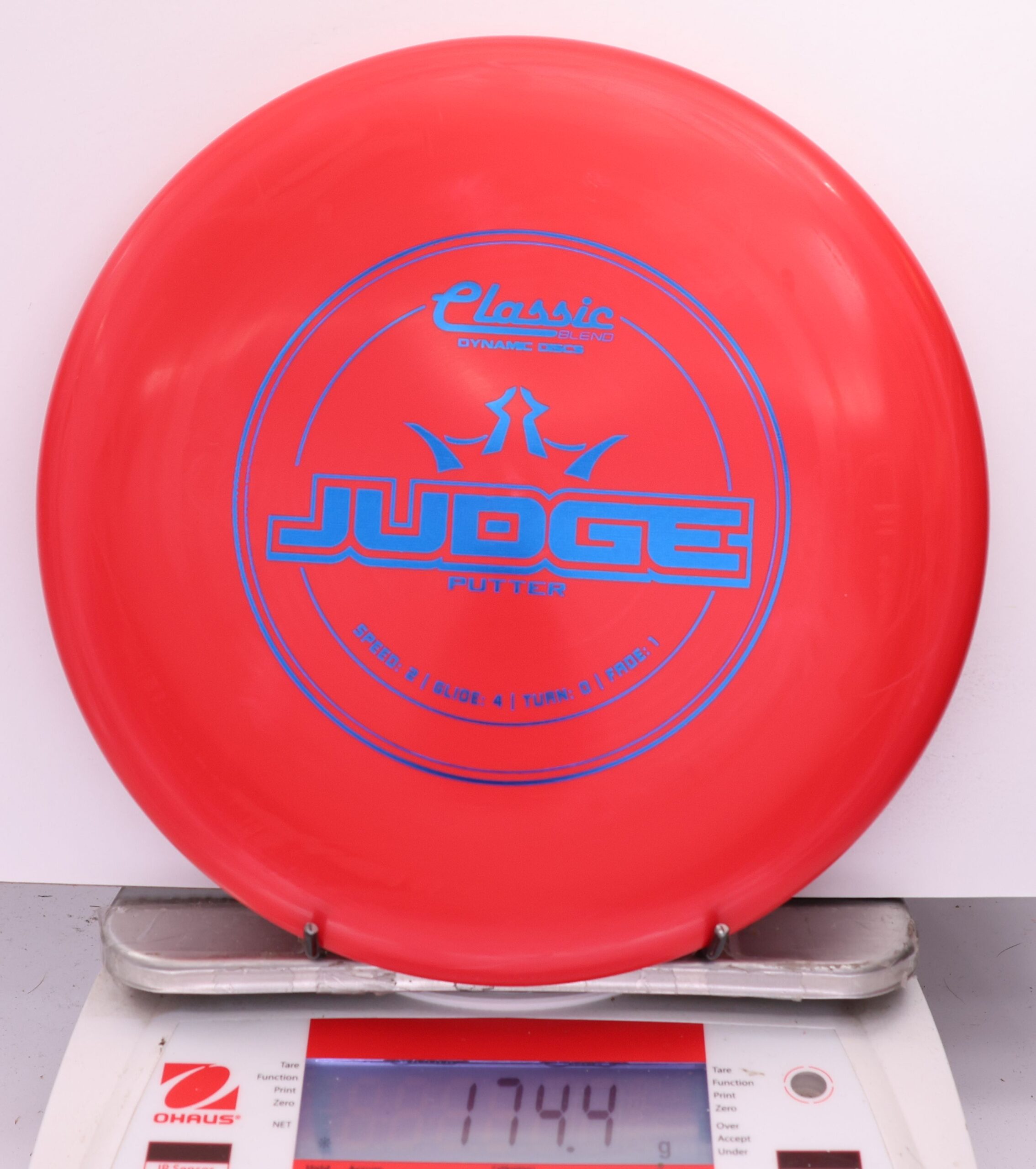 560647 Classic Blend Judge - #816 Red, 174