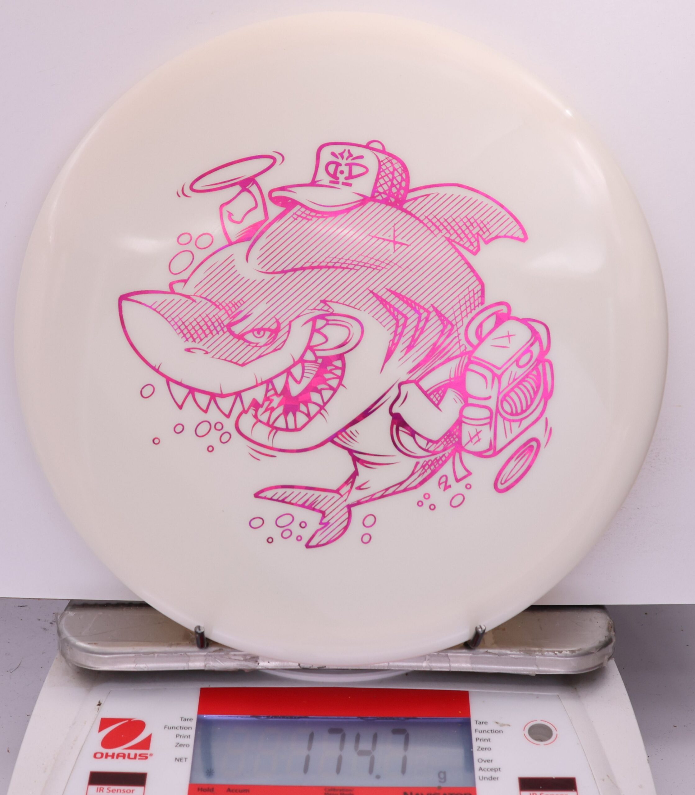 561577 Fluid Justice, Caddyshark - #815 White, 175