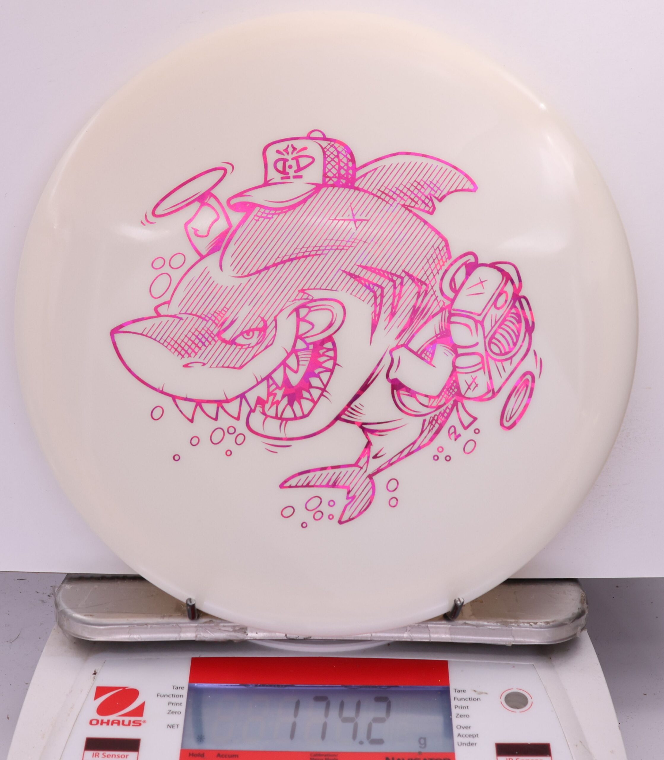 561578 Fluid Justice, Caddyshark - #816 White, 174
