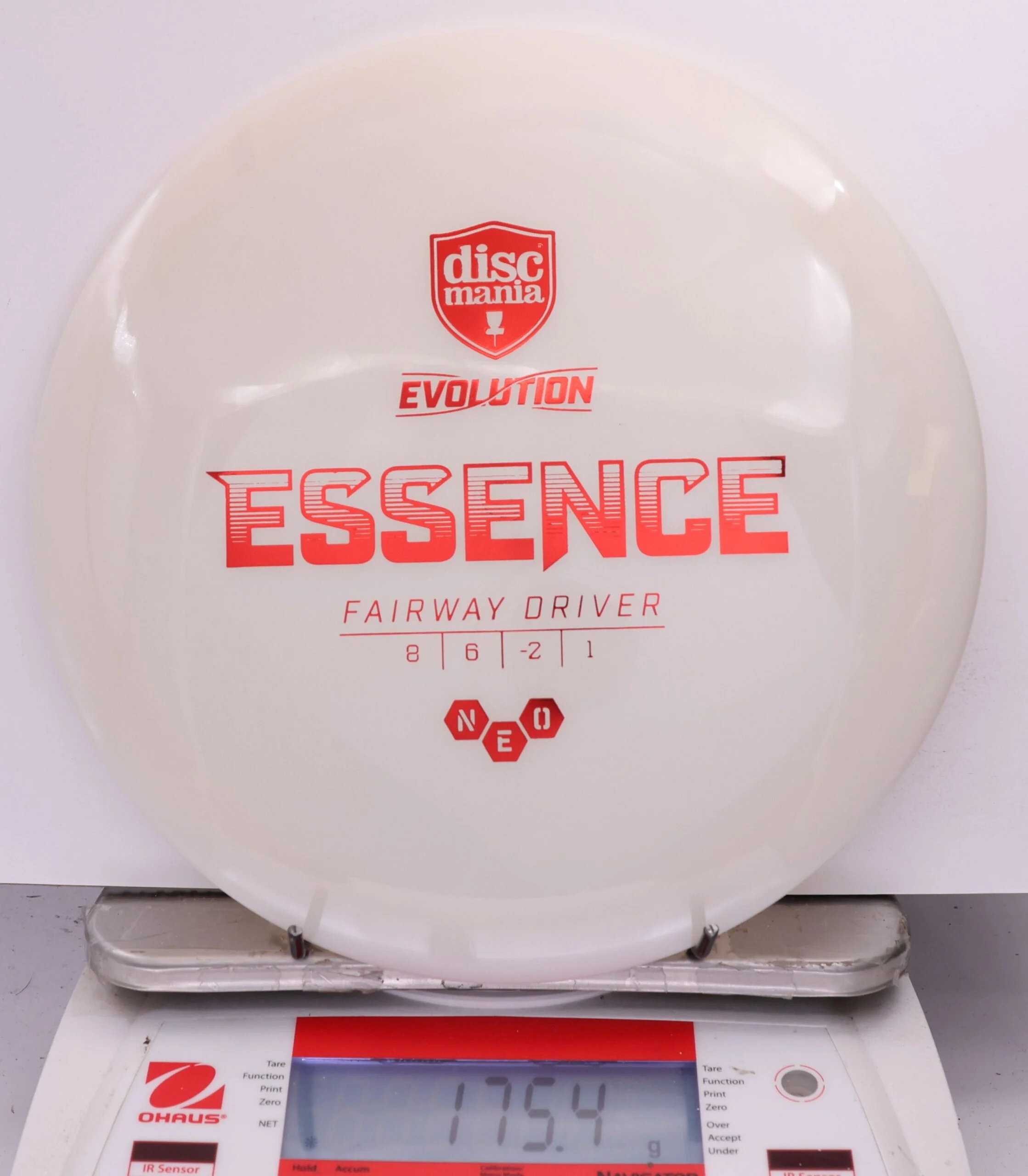 561727 Neo Essence - #823 White, 175
