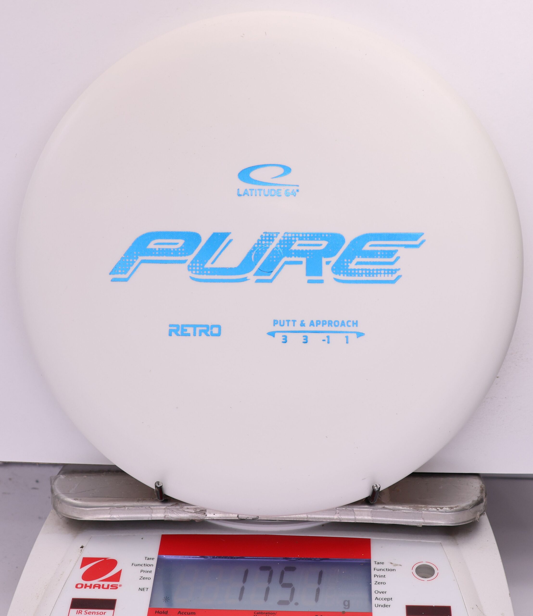 569724 Retro Pure - #809 White, 175