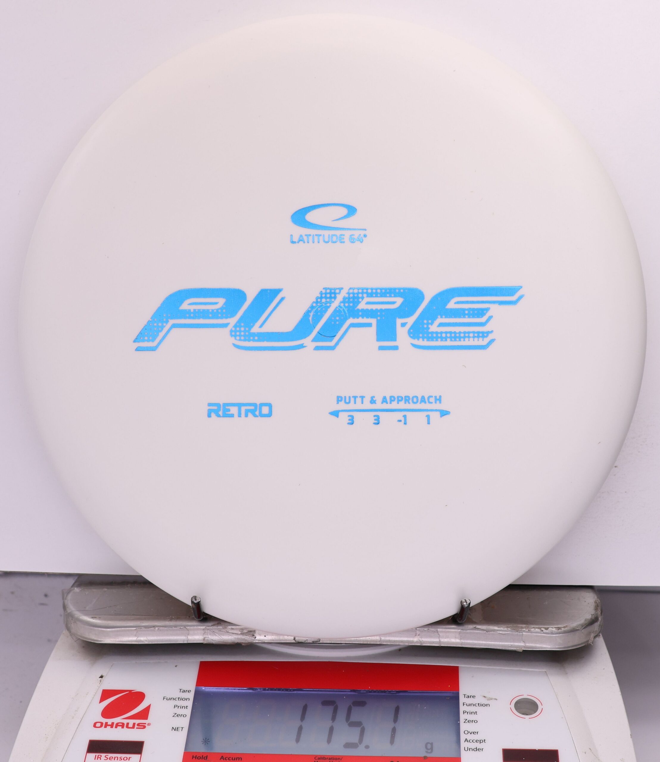 569730 Retro Pure - #811 White, 175