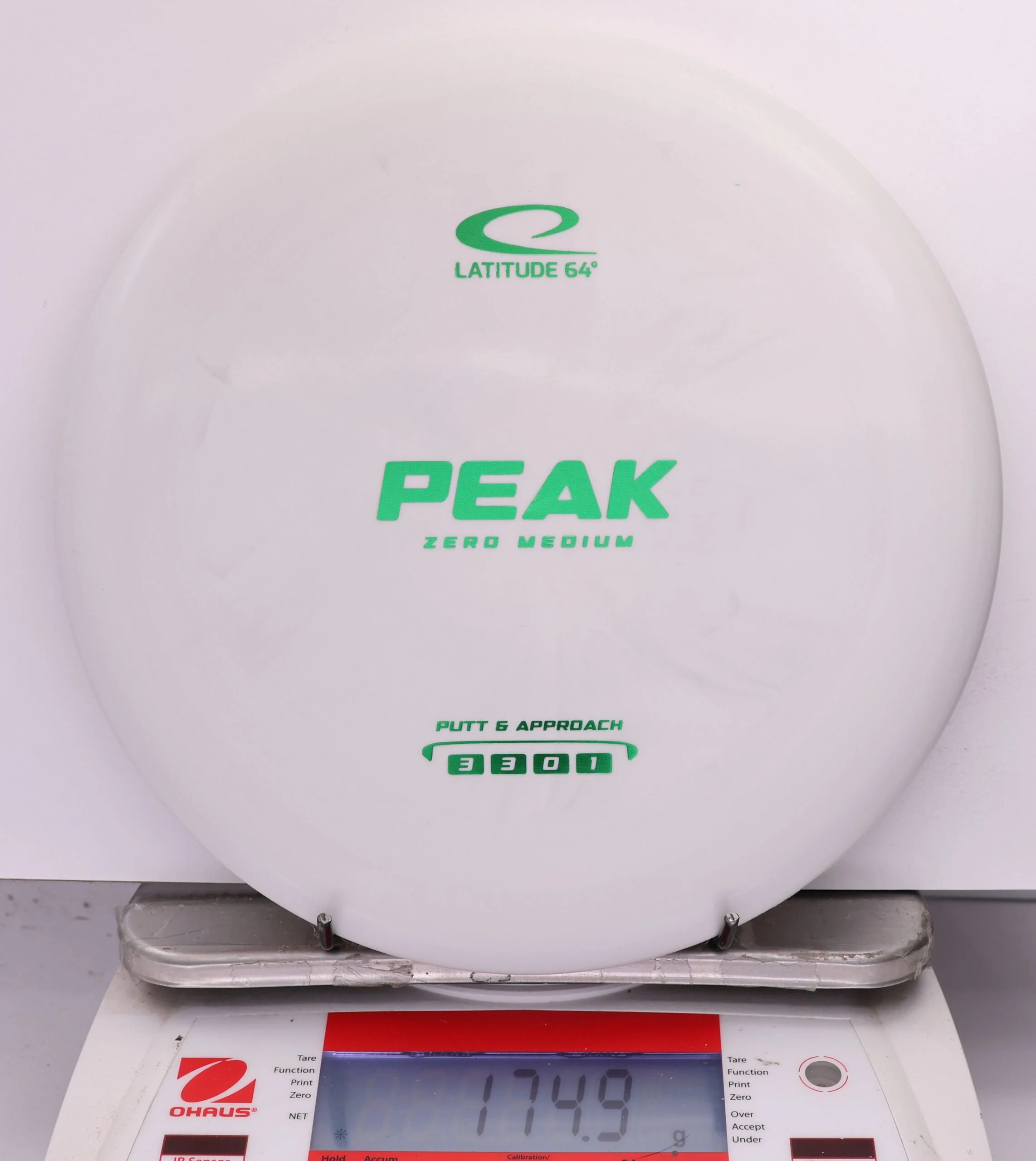 569853 Zero Medium Peak - #809 White, 175