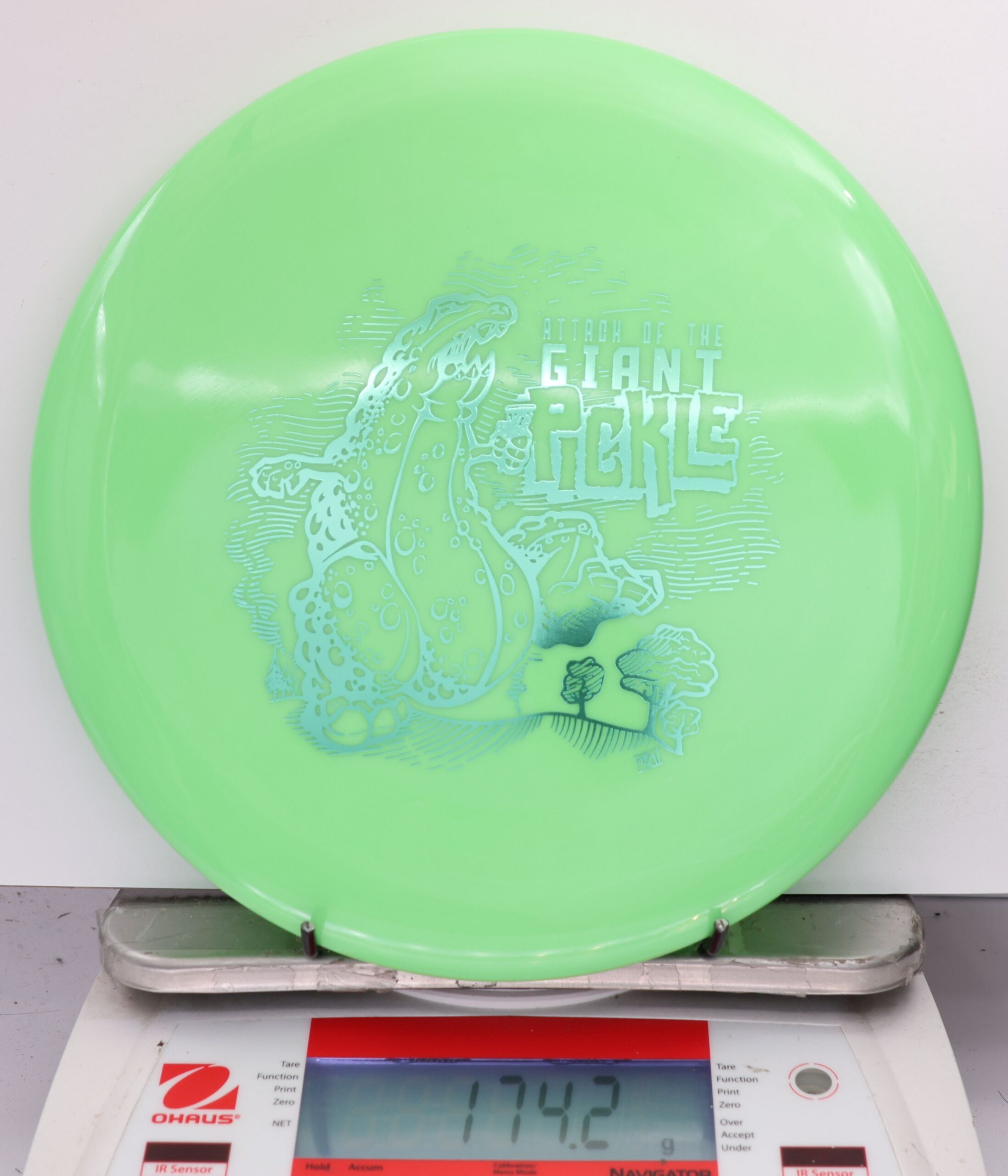 576550 Apex Pickle, Attack of the Giant Pickle - #14 Green, 174