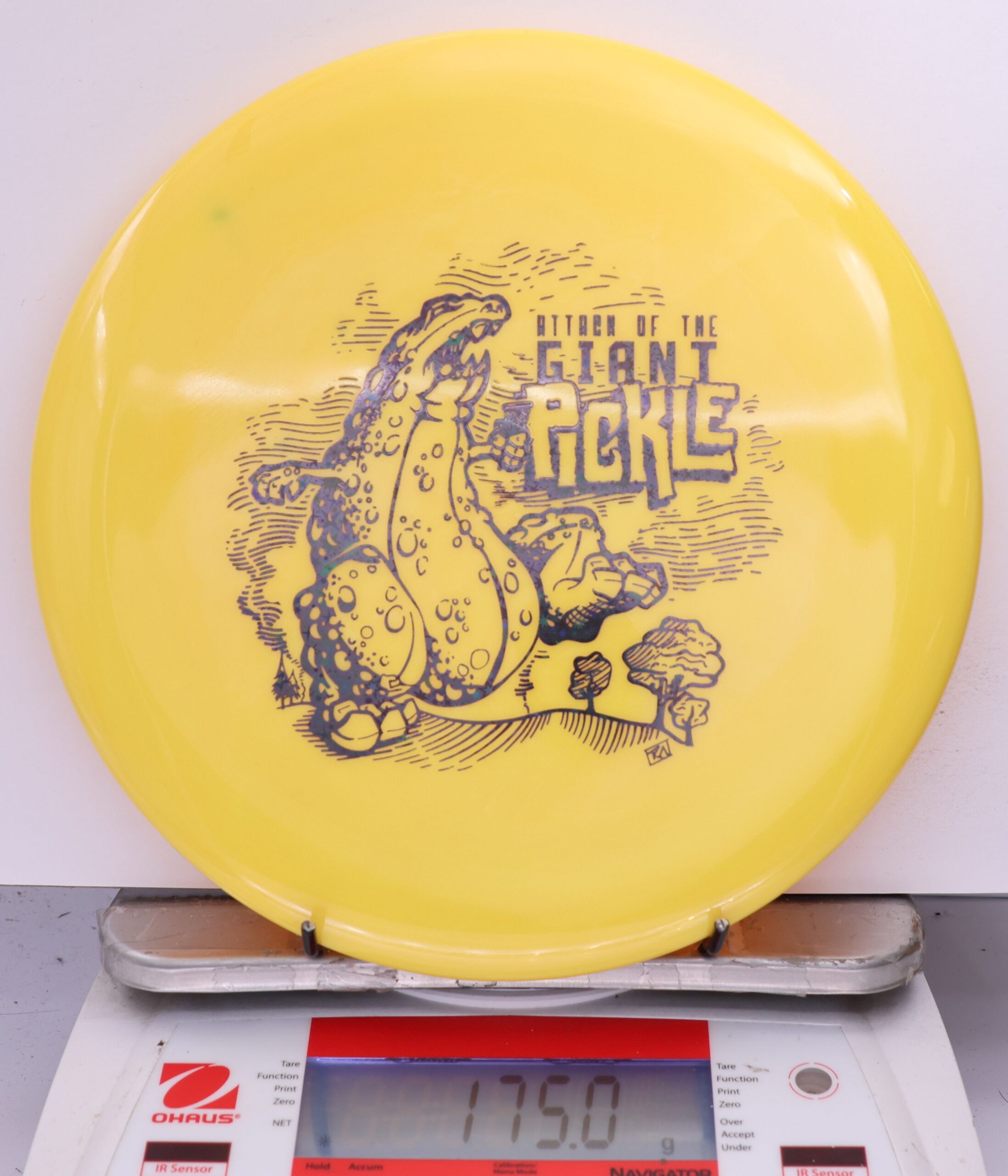 576592 Apex Pickle, Attack of the Giant Pickle - #17 Yellow, 175