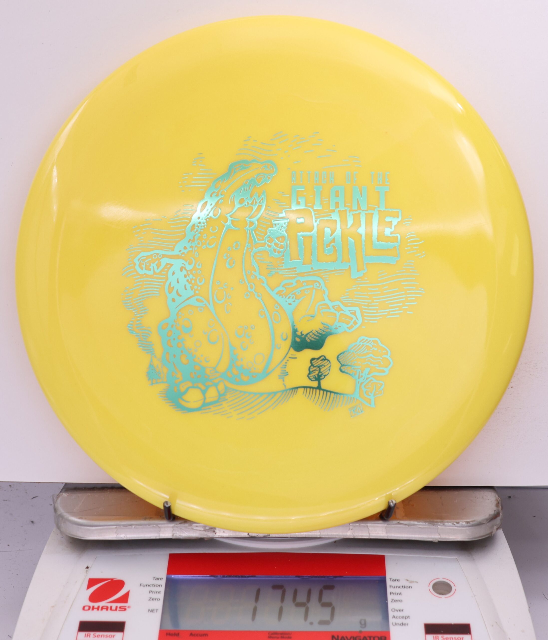 576594 Apex Pickle, Attack of the Giant Pickle - #19 Yellow, 175