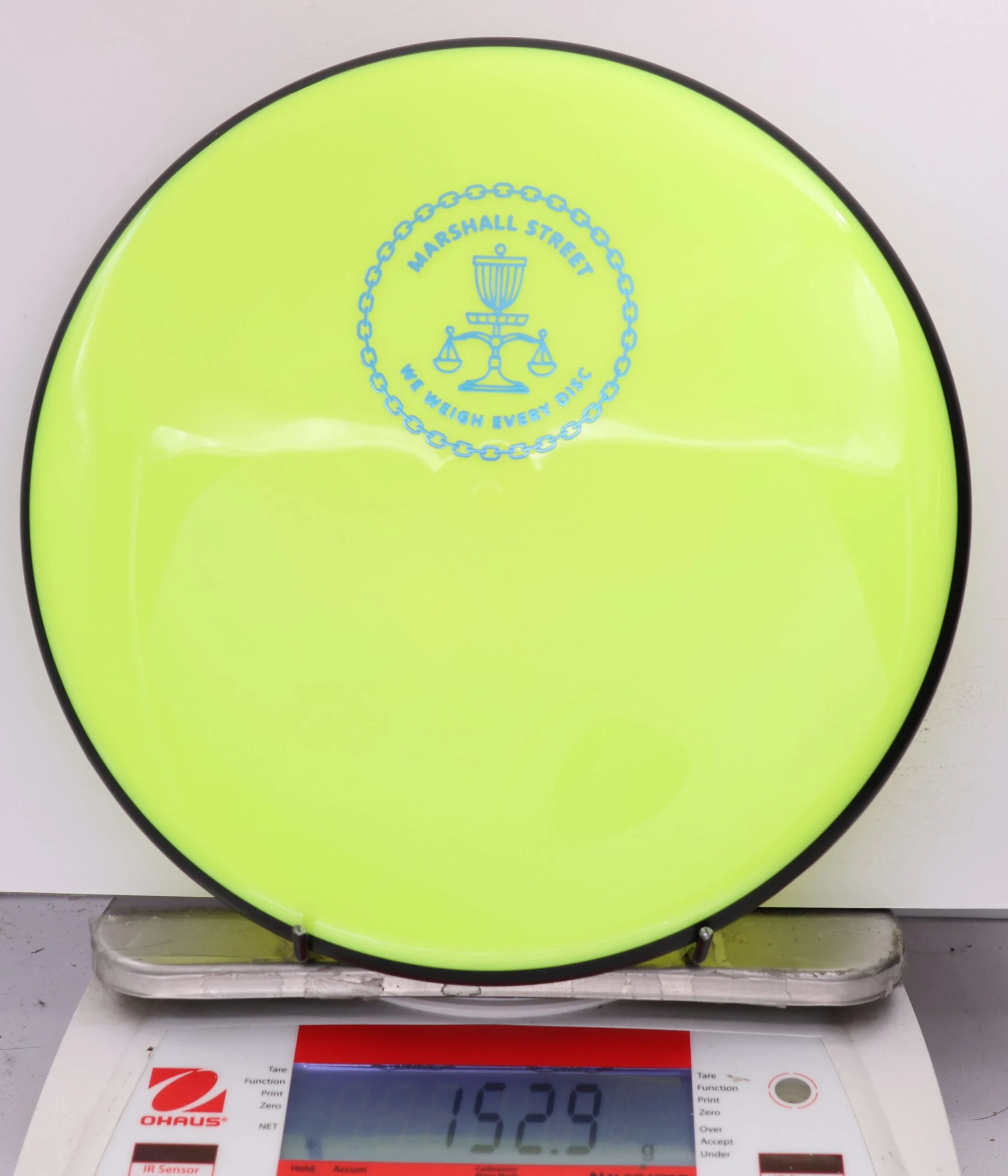 587024 Neutron Soft Glitch, Marshall Street Scale - #16 NYellow, 153
