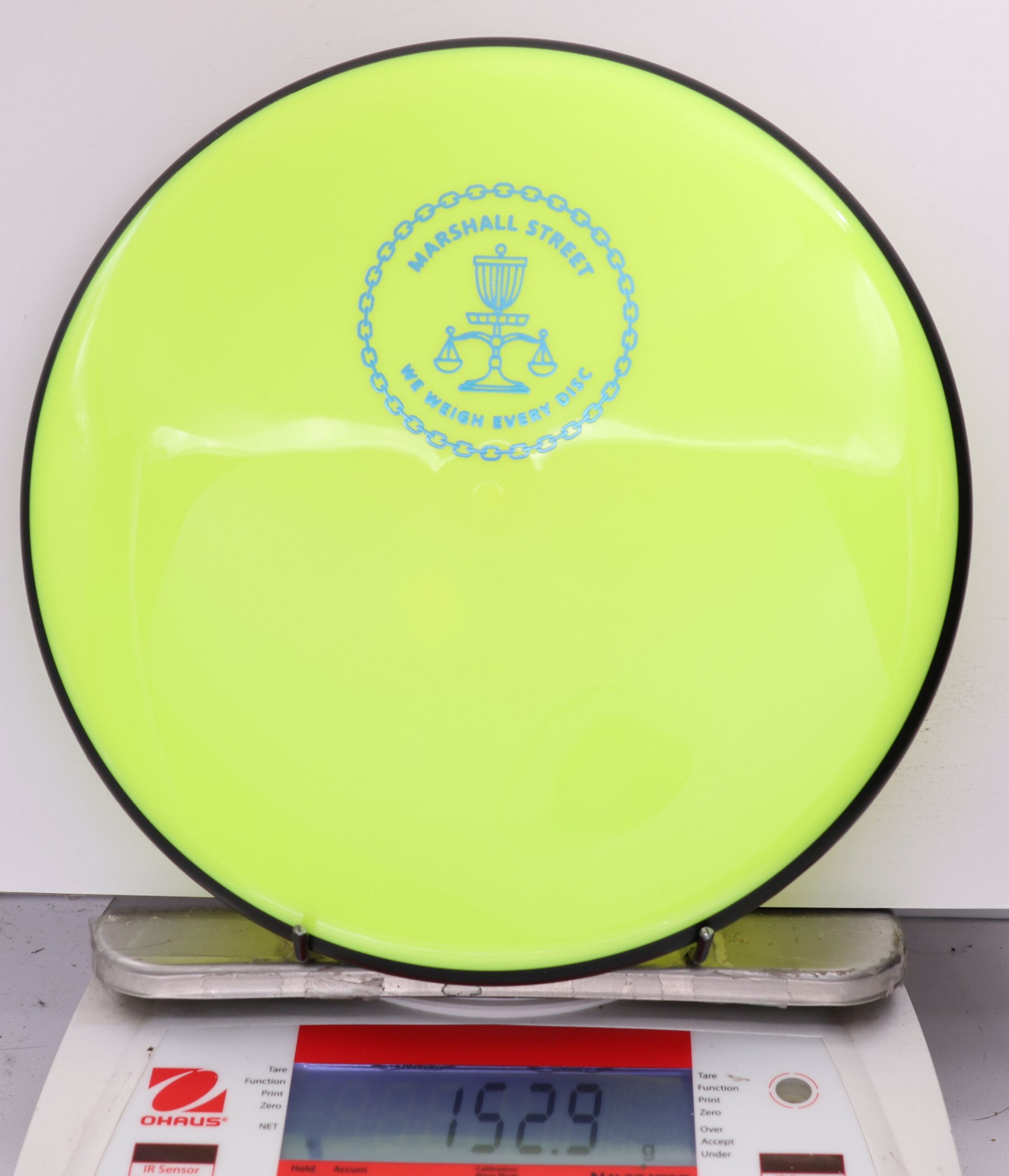 587024 Neutron Soft Glitch, Marshall Street Scale - #16 NYellow, 153