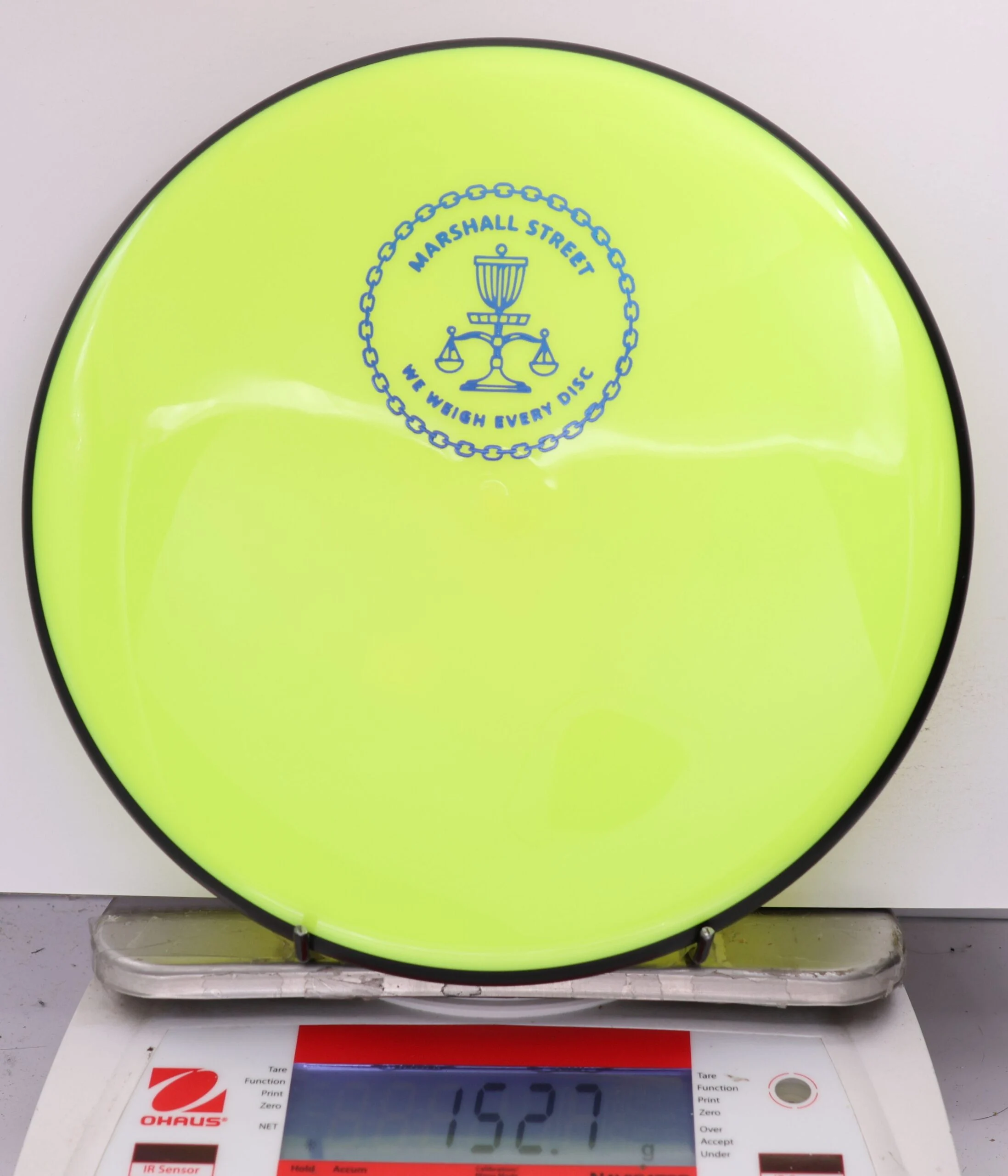 587064 Neutron Soft Glitch, Marshall Street Scale - #17 NYellow, 153