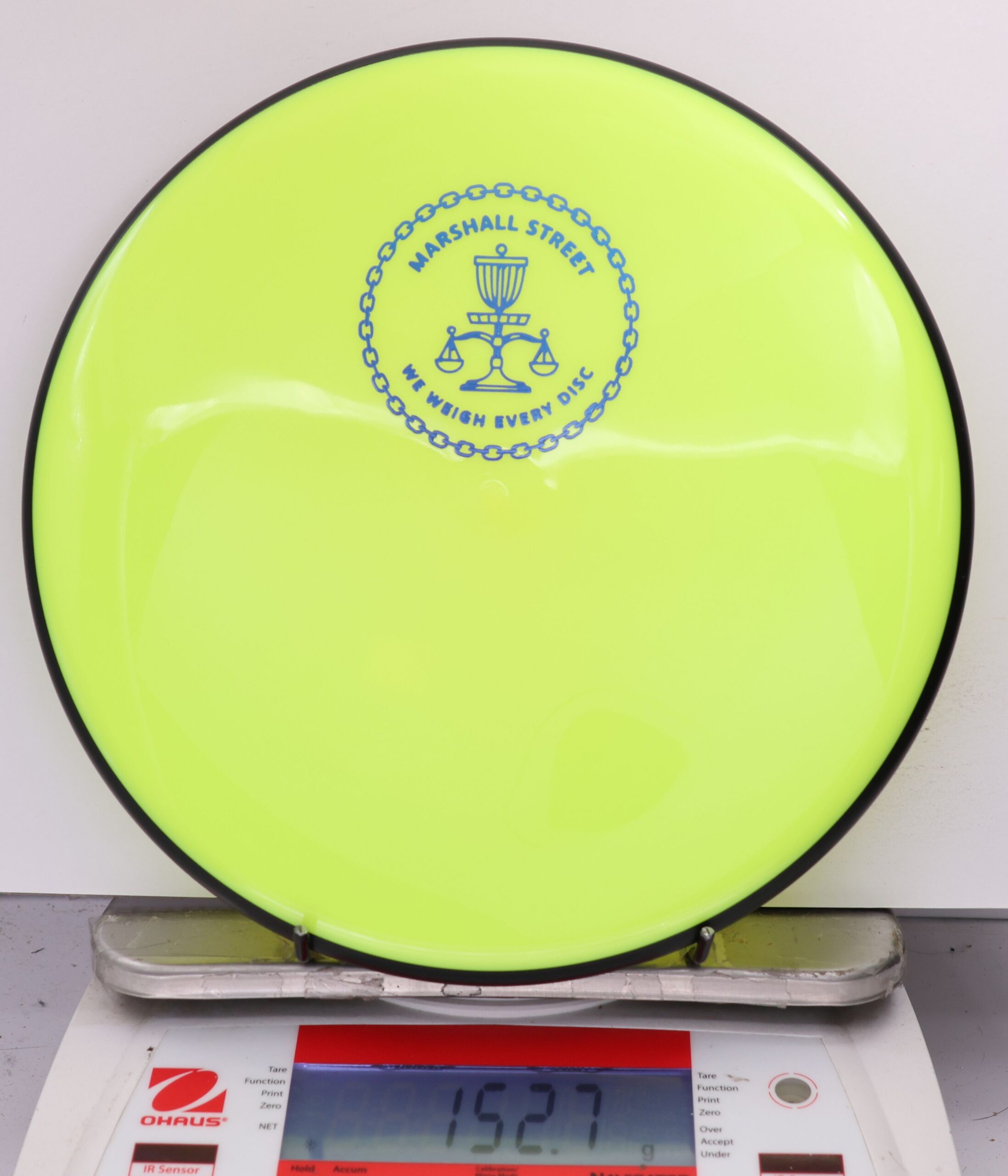 587064 Neutron Soft Glitch, Marshall Street Scale - #17 NYellow, 153