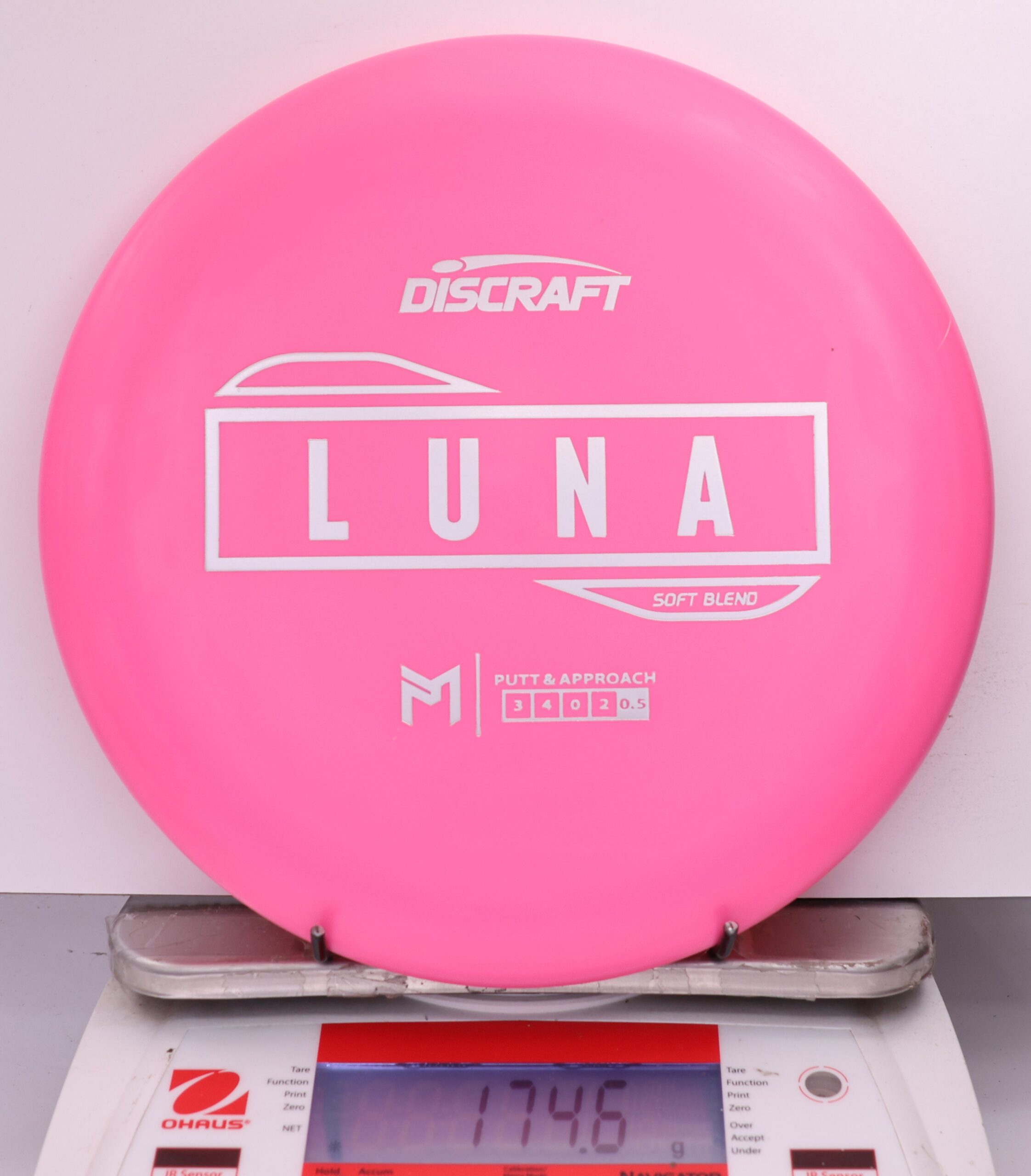 598366 Putter Line Soft Luna, Paul McBeth - #860 Pink, 175