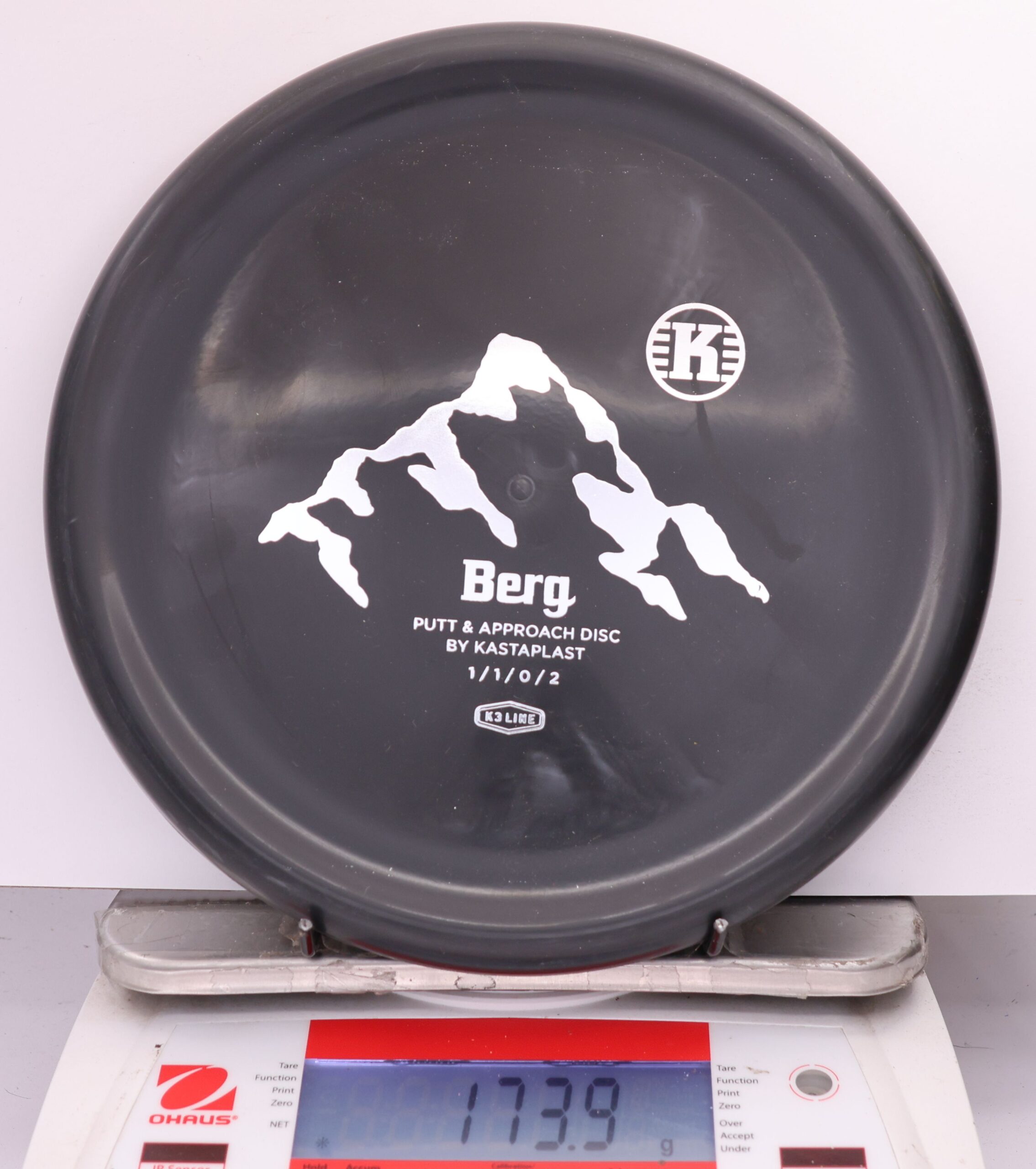 604462 K3 Berg - #858 Black, 174