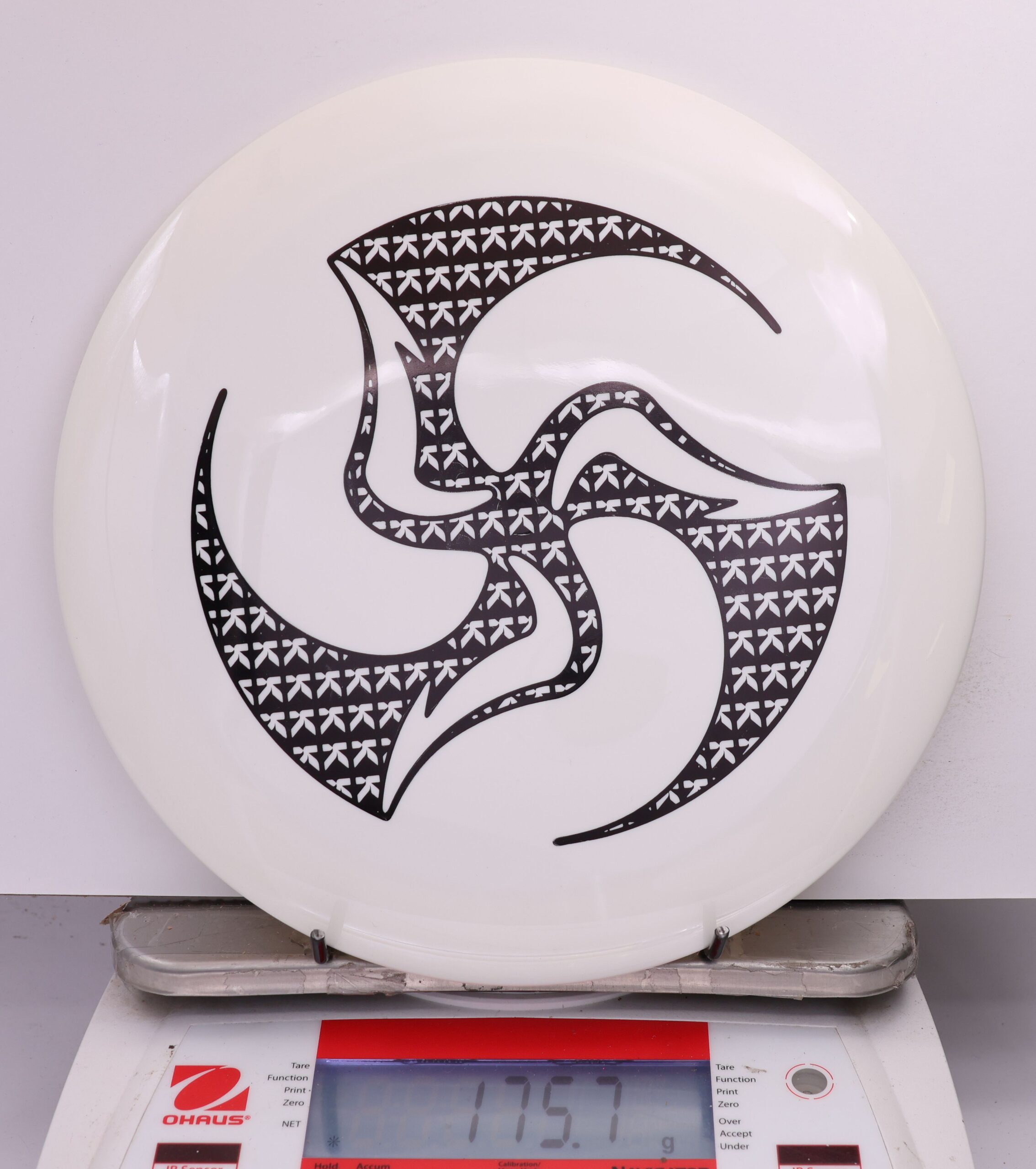 617298 Grand Grace, Kristin Lätt 2025 Signature Series - Huk Lab - #403 White, 176