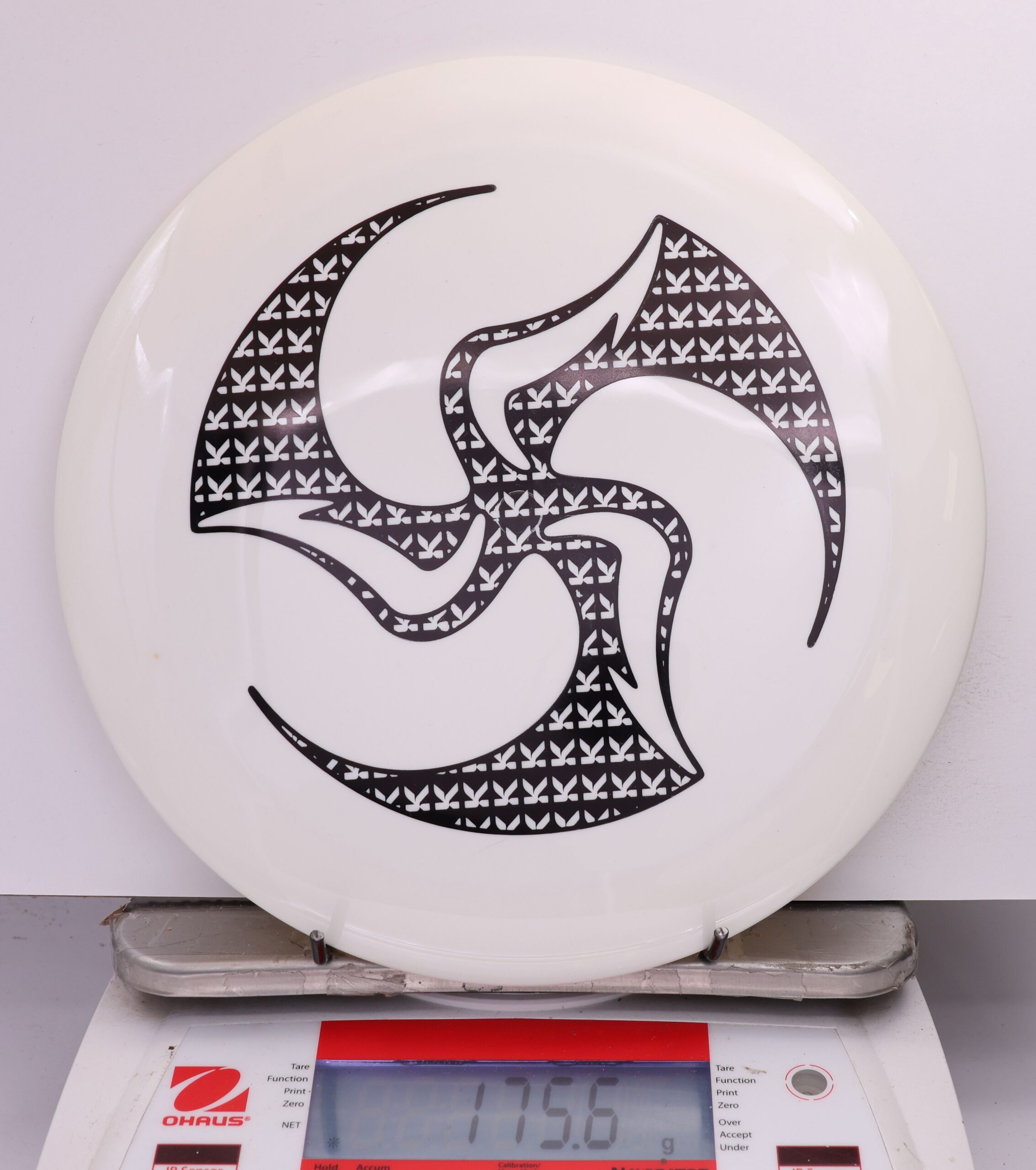 617325 Grand Grace, Kristin Lätt 2025 Signature Series - Huk Lab - #410 White, 176