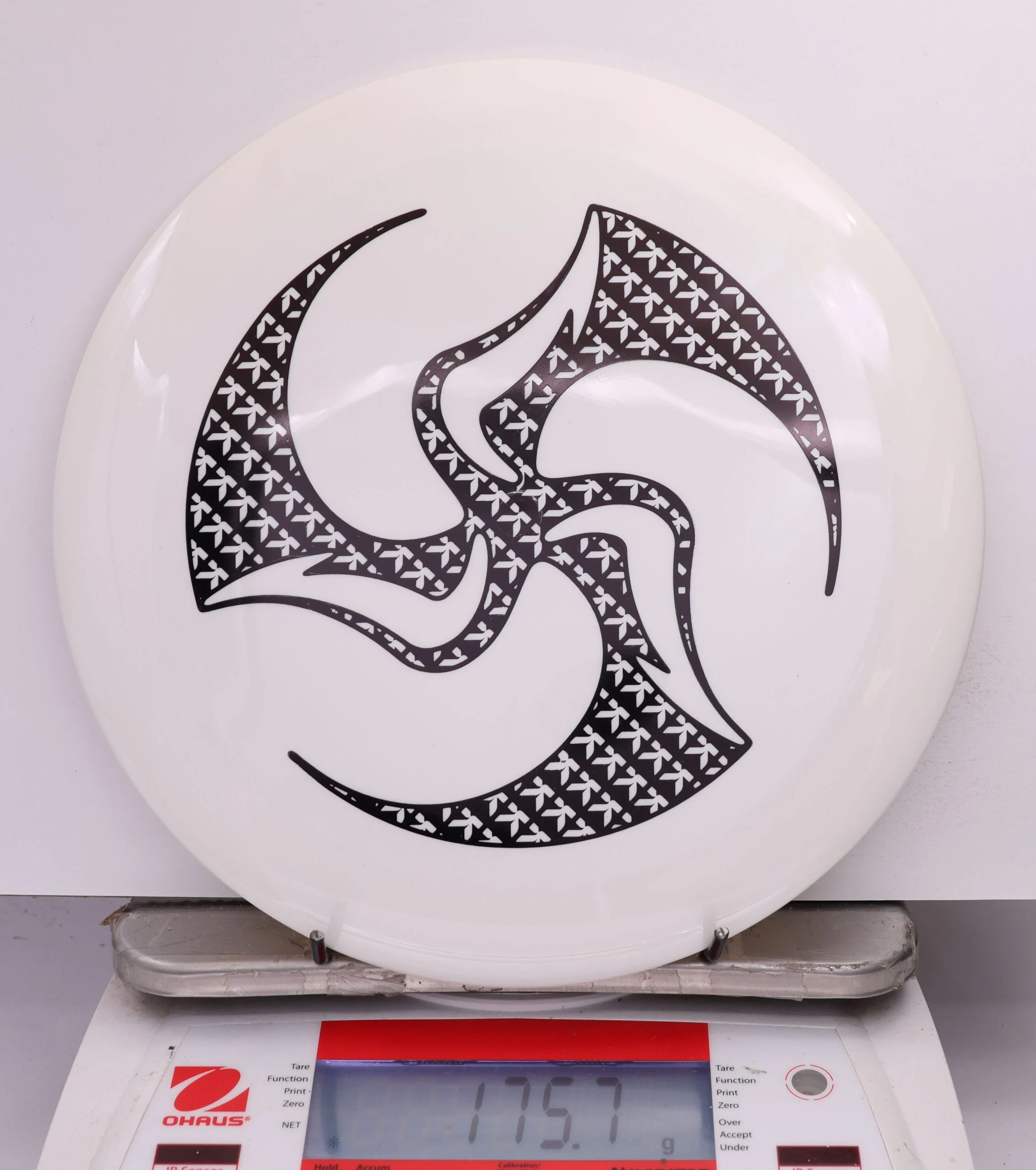 617327 Royal Grand Grace, Kristin Lätt 2025 Signature Series - Huk Lab - #412 White, 176
