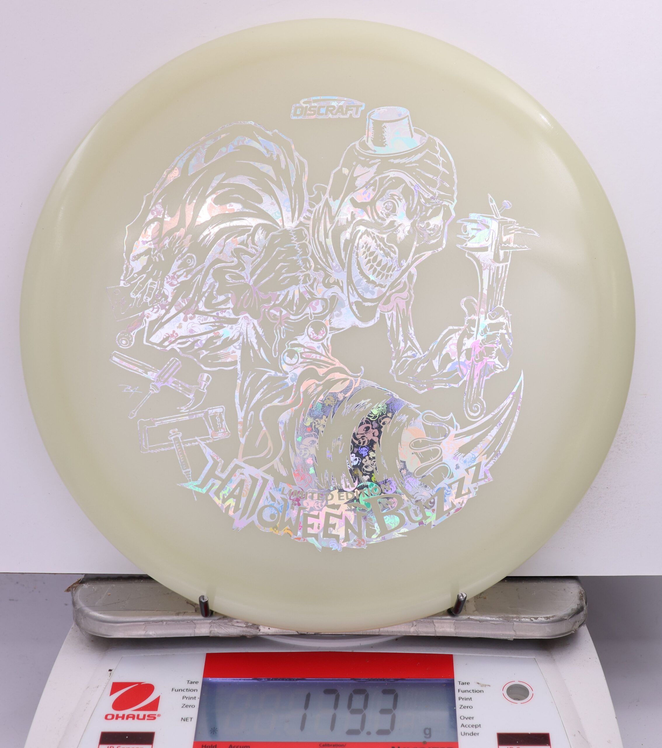 617545 Mega Glow Buzzz, 2025 Halloween Limited Edition - #410 Glow, 179