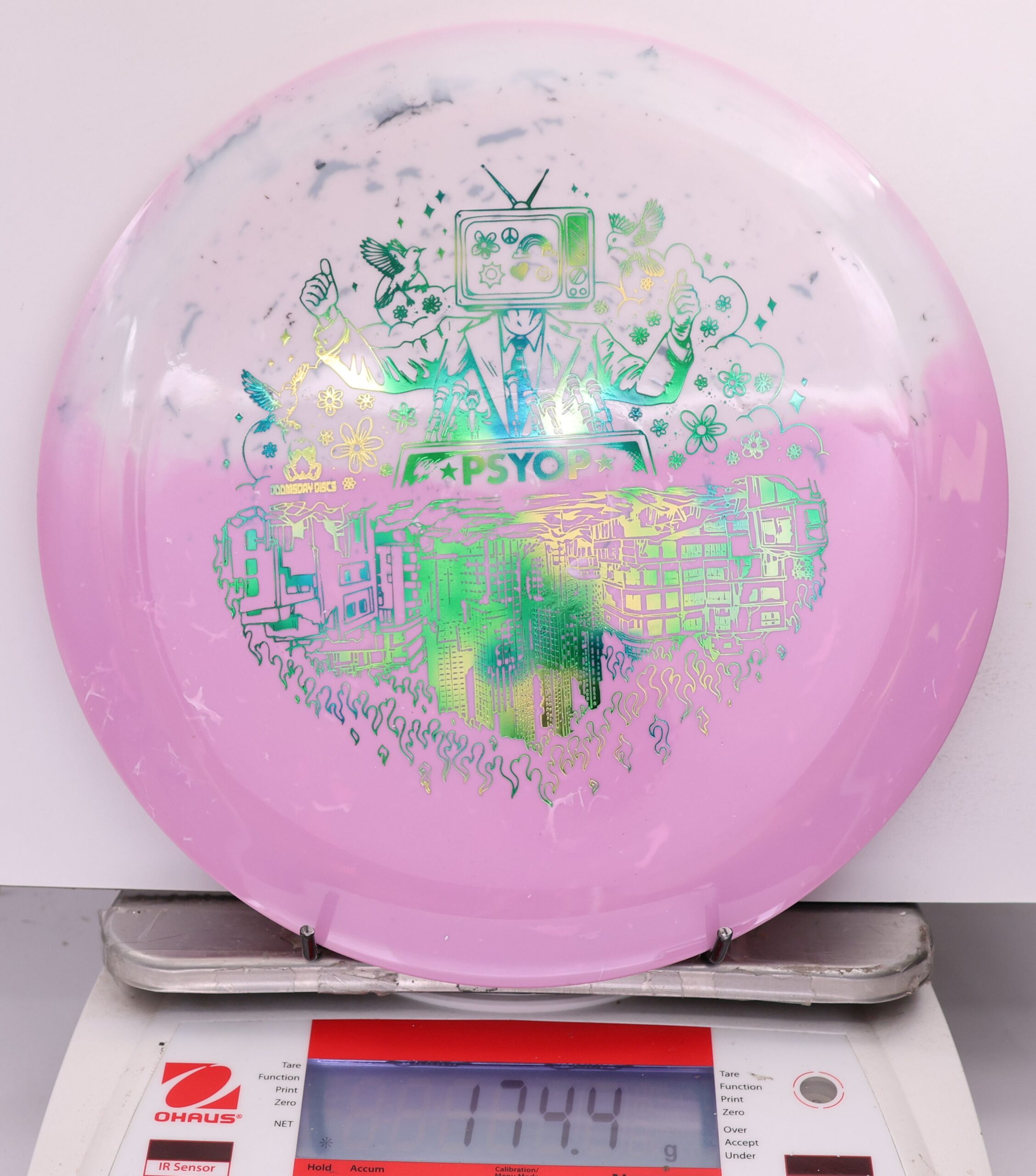 622359 Retina Psyop - #05 White-Pink, 174