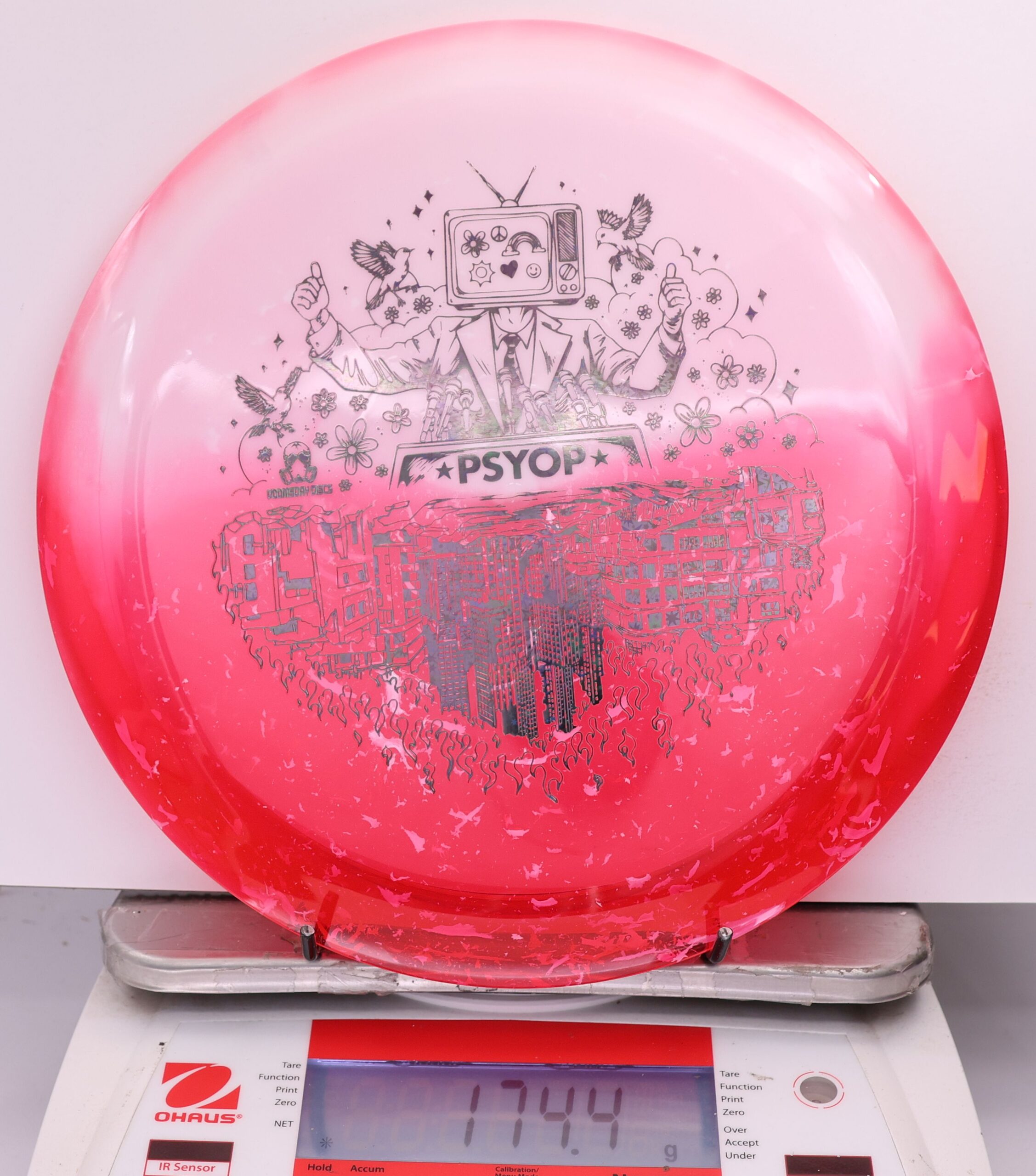 622408 Retina Psyop - #14 White-Red, 174