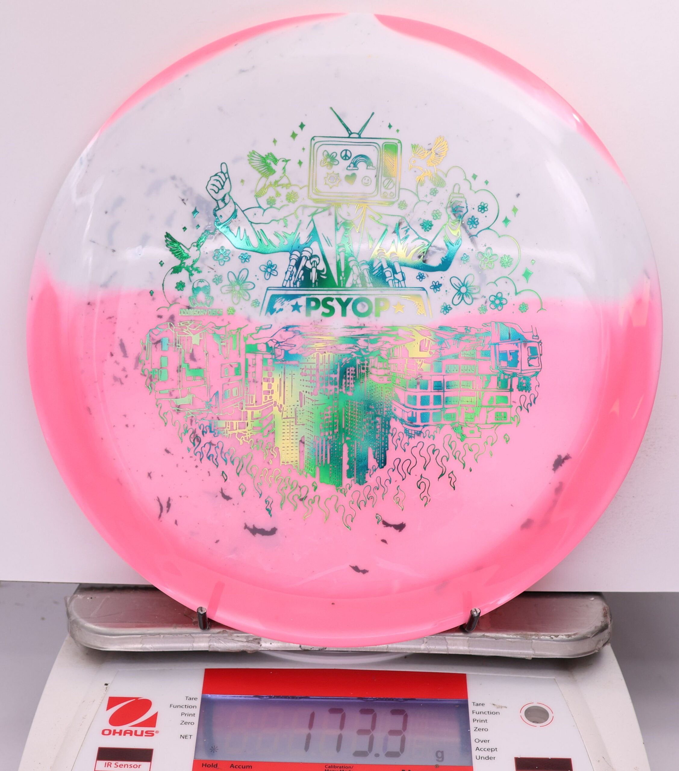 622433 Retina Psyop - #19 White-Pink, 173