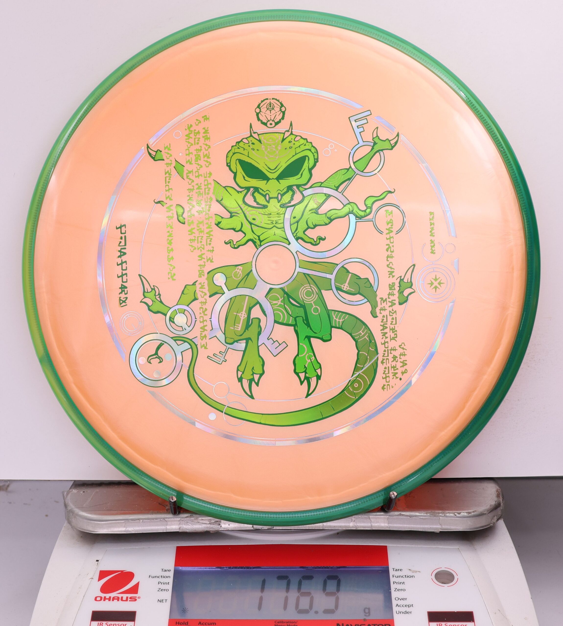 624718 Prism Plasma Pyro, DFX The Venutian Man - #03 Green-Orange, 177