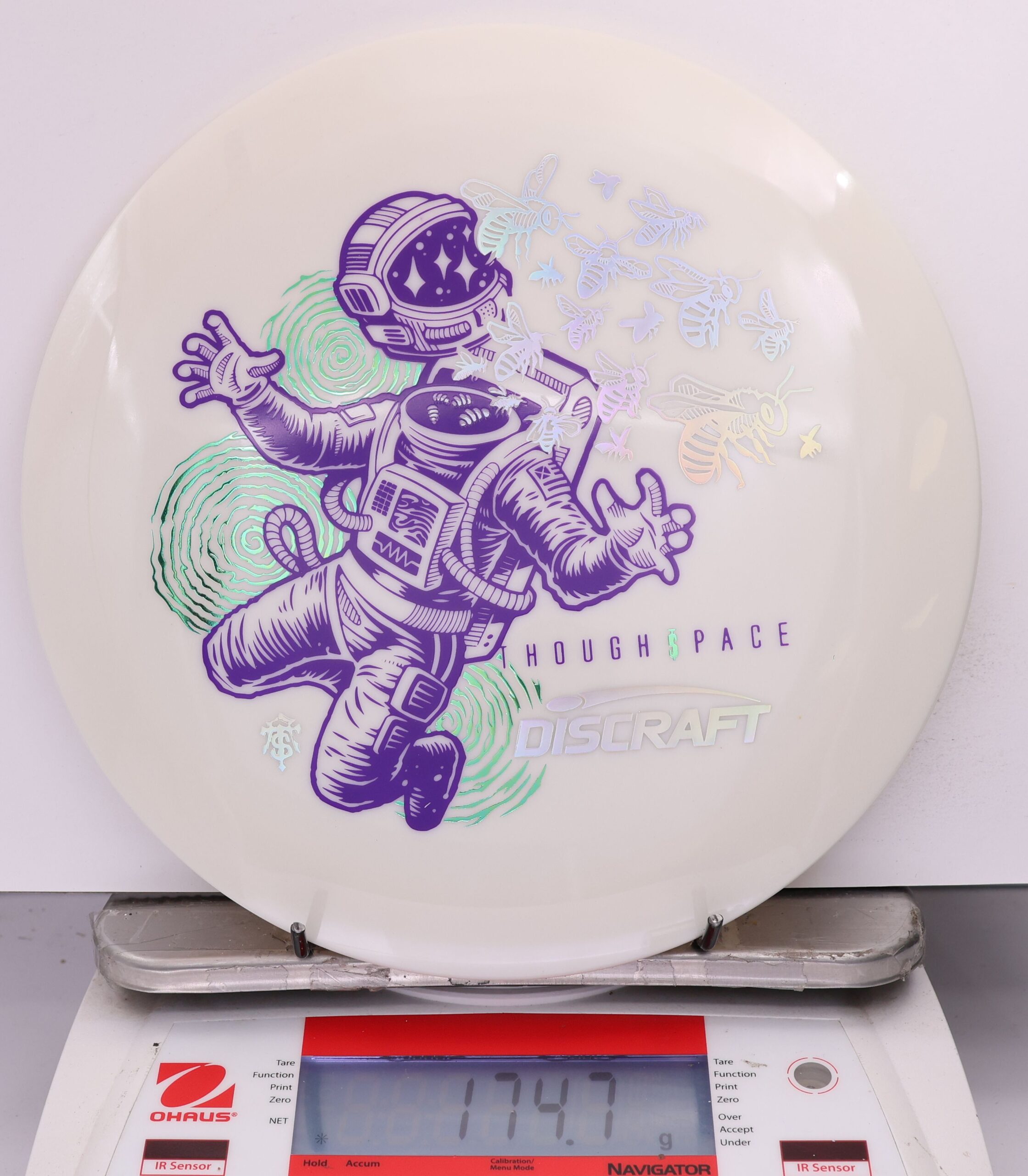 625348 Color Glow Requiem - #17 White, 175