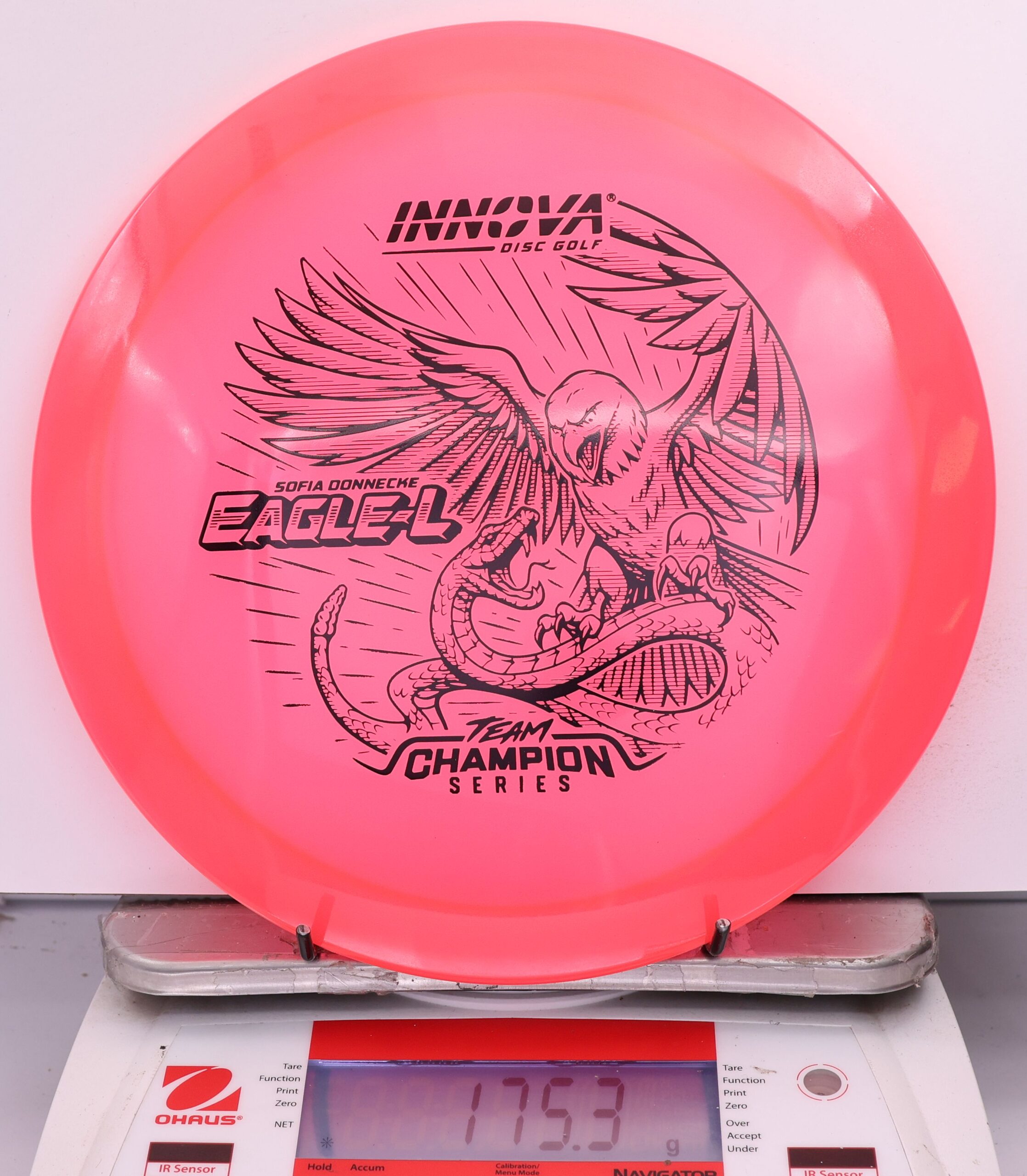 629552 Proto Glow Champion Eagle L, Sofia Donnecke 2026 Tour Series - #06 Pink, 175